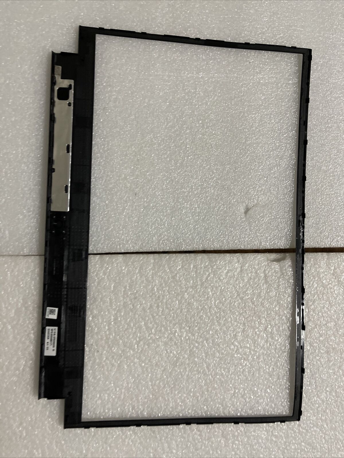 Genuine Dell Alienware M15 R2 Laptop LCD Front Bezel Cover  075D23 75D23 H1 N3