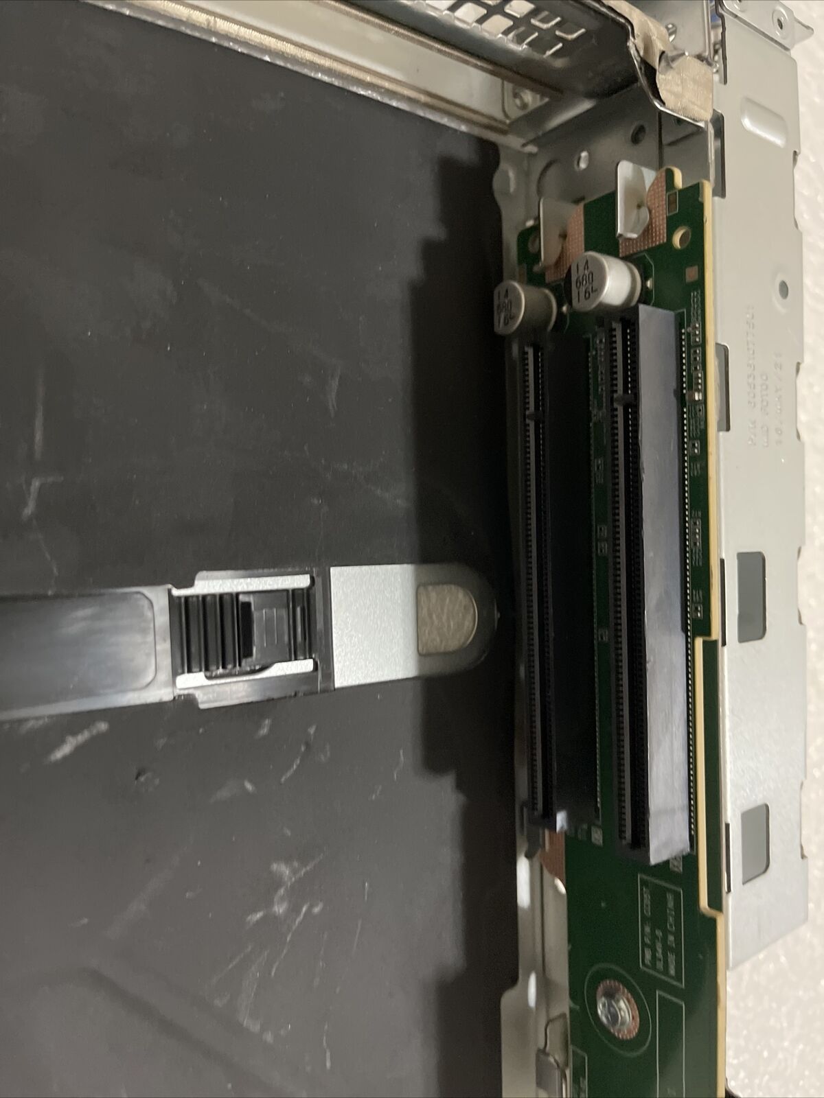 DELL POWEREDGE R750 RISERCARD 1 AND BRACKET P/N: 6053B1677501 2XTTT 02XTTT  K2