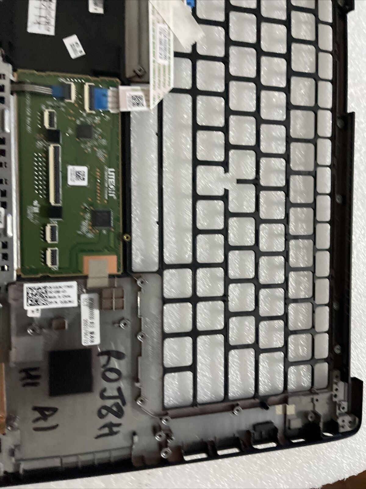 New OEM Dell Latitude 7490 Laptop Palmrest Touchpad  0JGJWJ 0R0J8H H1 A1