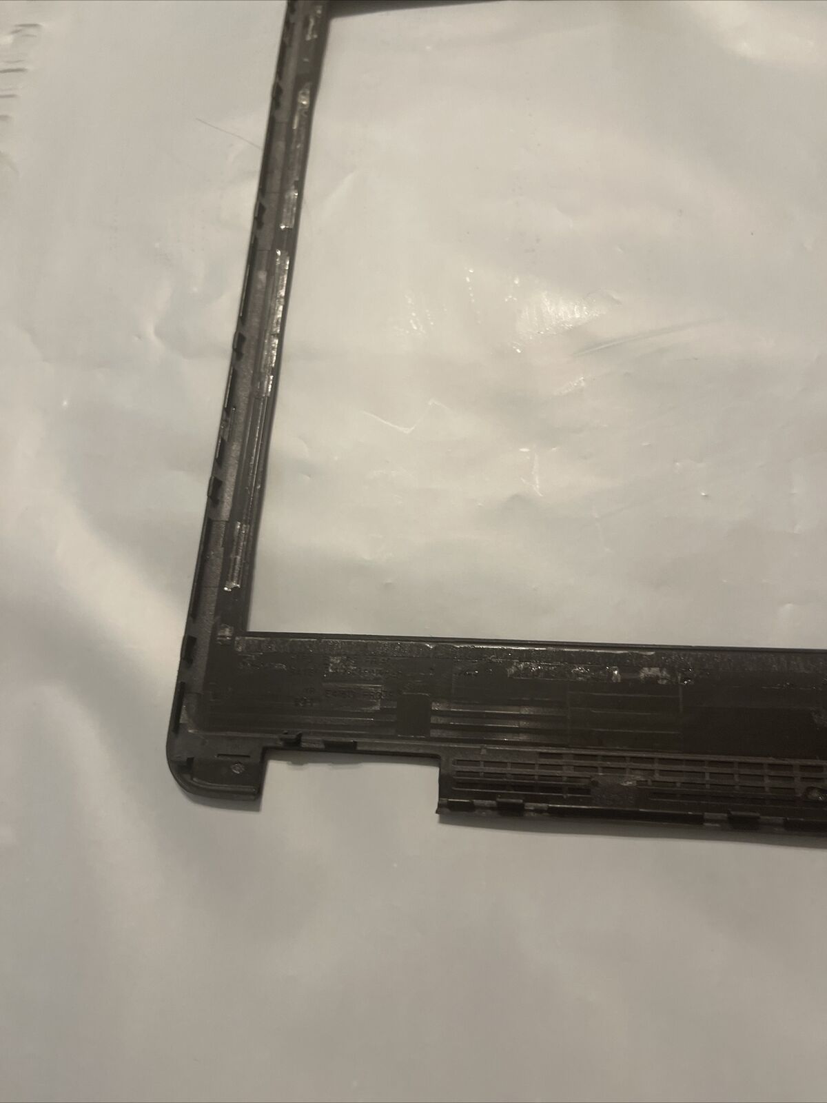 Dell OEM Latitude E5470 14" LCD Front Trim Cover Bezel LCD Trim Bezel DK4RC N2