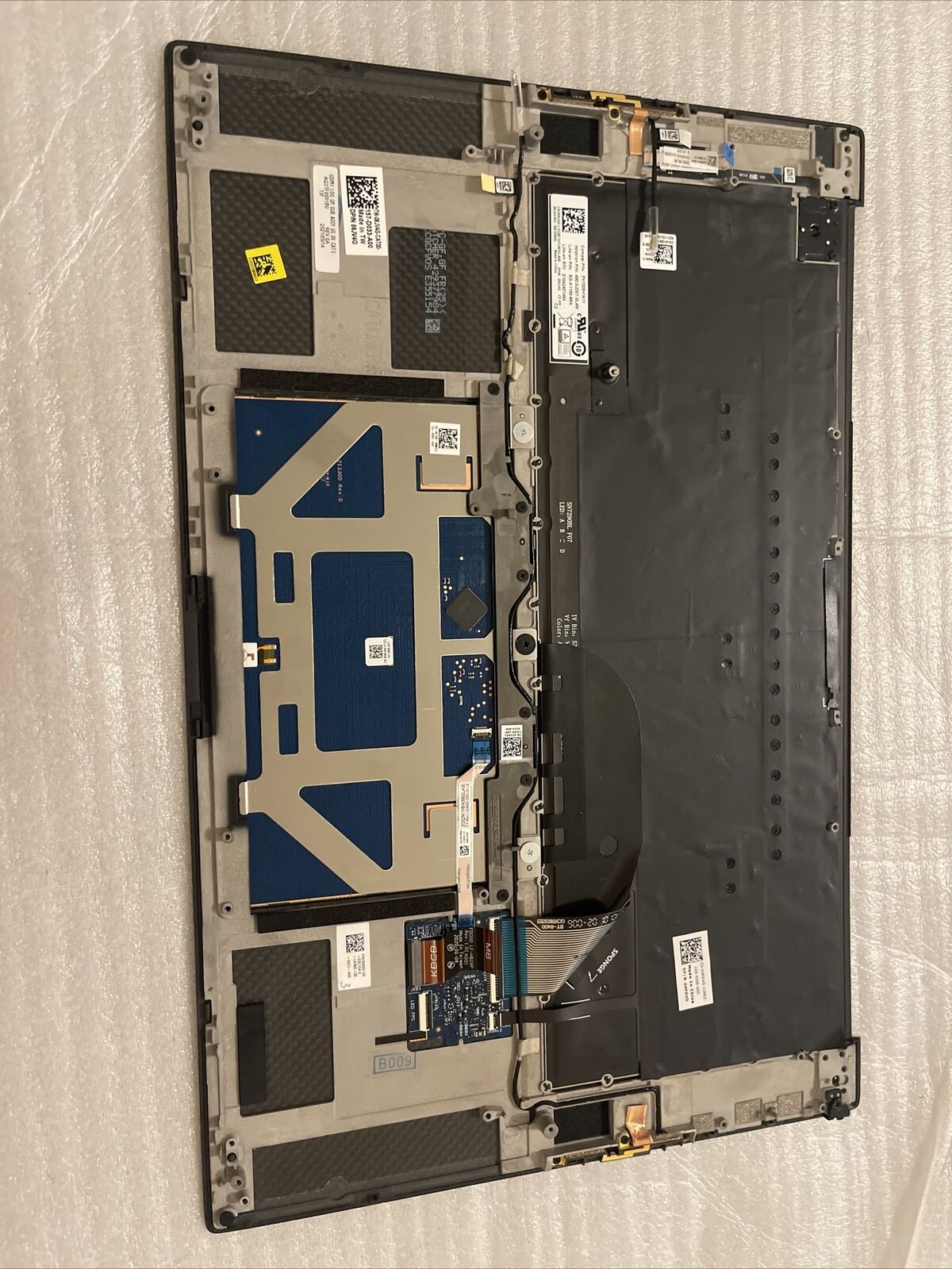 French Dell OEM XPS 9500 Touchpad Palmrest french Keyboard  6JV4G 06JV4G 18 P3