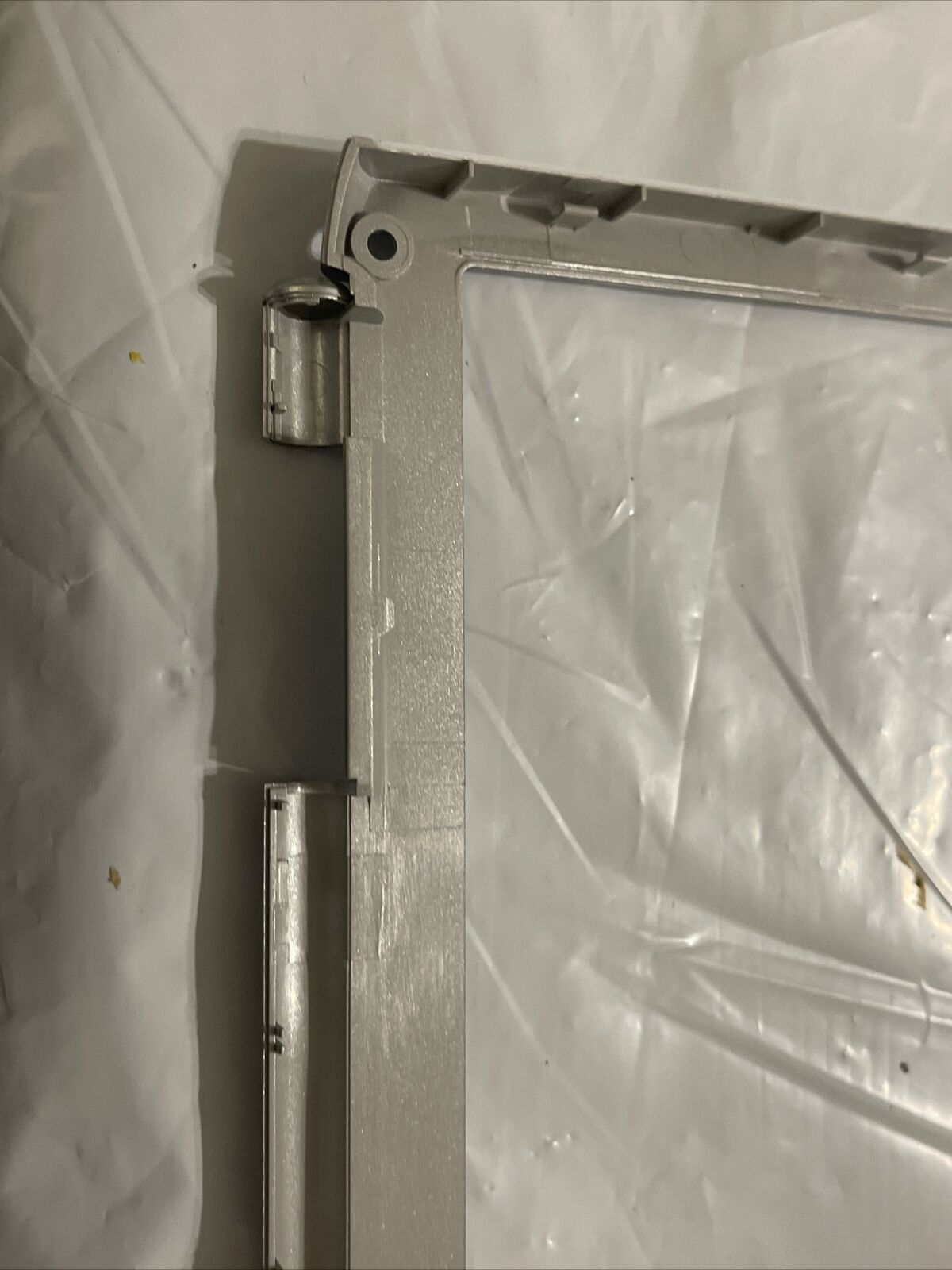 NEW GENUINE DELL INSPIRON 1520 1521 SILVER BEZEL CAMERA PORT FP558 0FP558