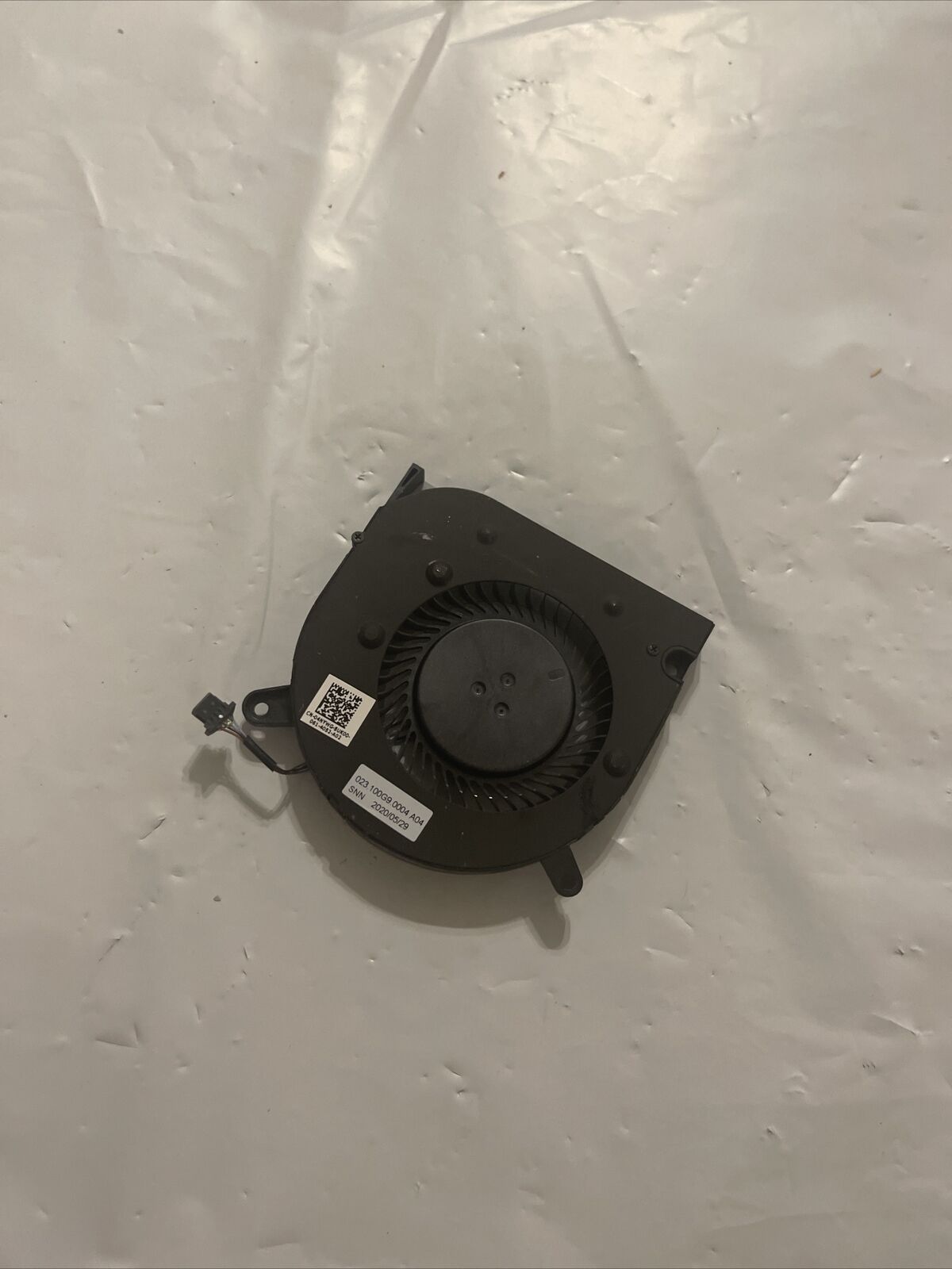 Genuine For Dell G3 15 3590  Laptop CPU Cooling Fan 04NYWG 4NYWG P2