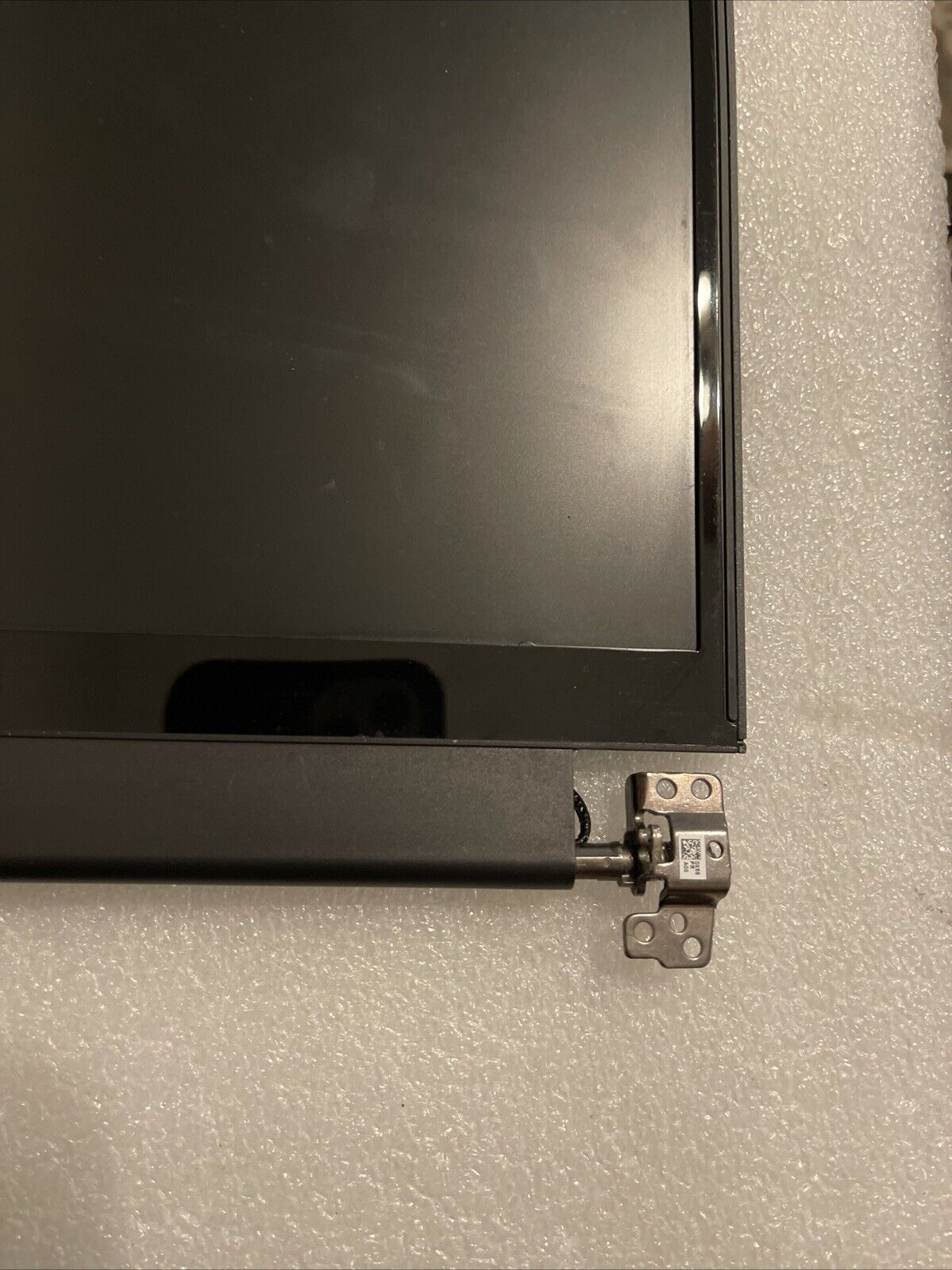 Defective For Parts DELL ALIENWARE M15 R4 15.6" FHD NON-TOUCH SCREEN  PF9R7 STG1