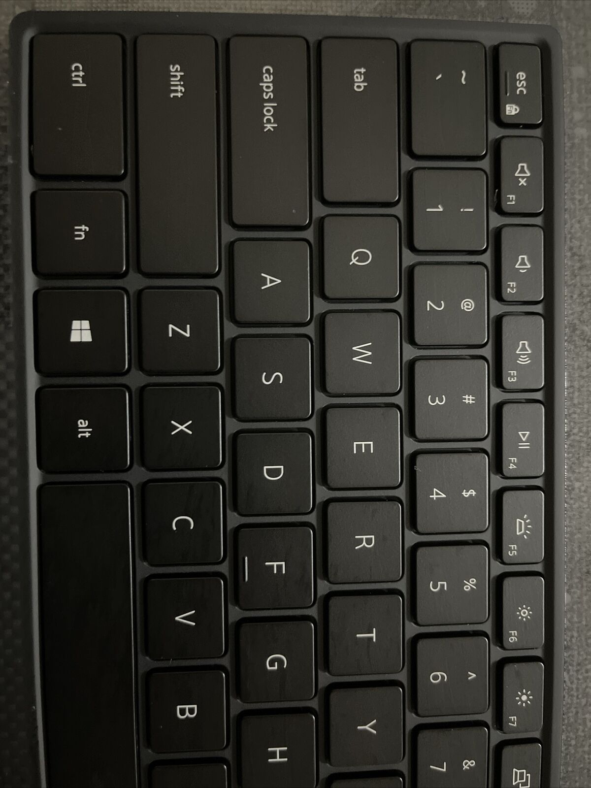 Dell XPS 9720 Touchpad Palmrest Backlit US English Keyboard  0FWJ2 NH D5