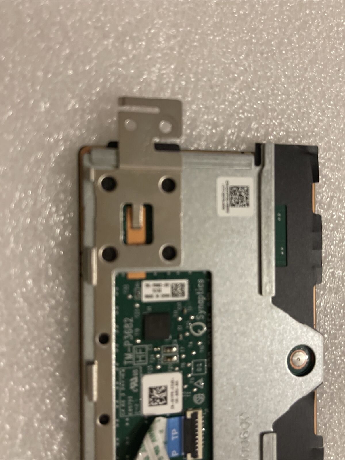 Genuine DELL ALIENWARE M15 R6 Touchpad With Cable V1YPR XVP3D H1 B3