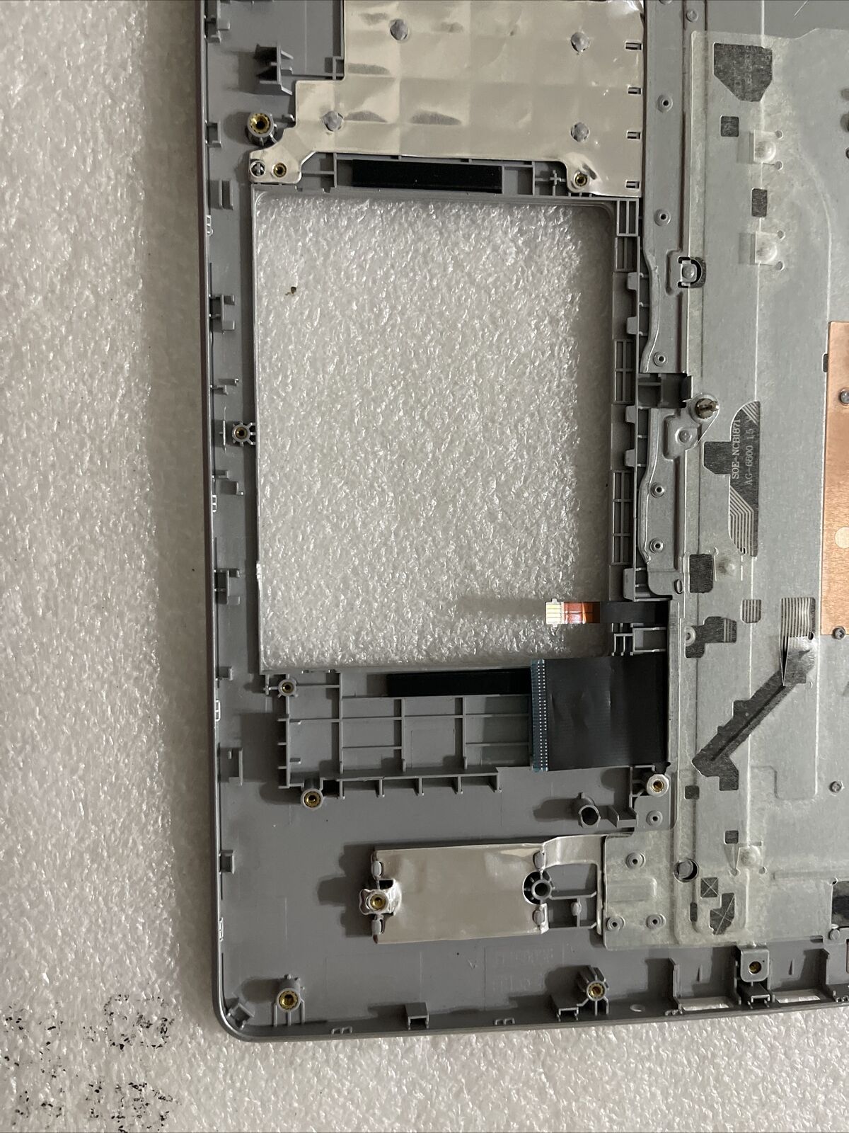 Dell Inspiron 5593 Palmrest Backlit US Eng Keyboard W Type-C 07G0RN 7G0RN R8 P5