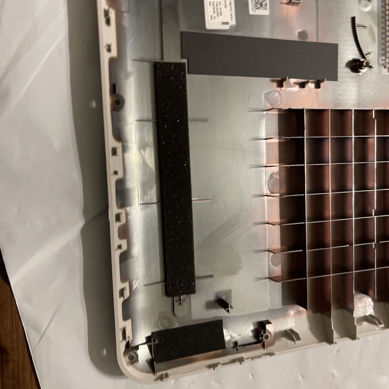 Oem Genuine New Hp Bottom Lower BASE ENCLOSURE 818730-001b 818730-001 ata X4