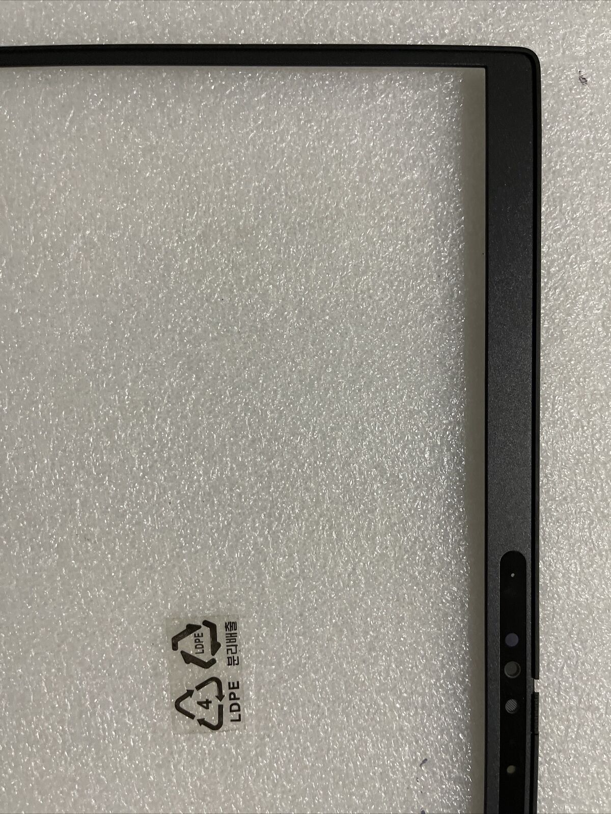 Genuine Dell  Latitude 5540 E5540 LCD Front Trim Bezel  0HW5FR HE5FR H1 N3