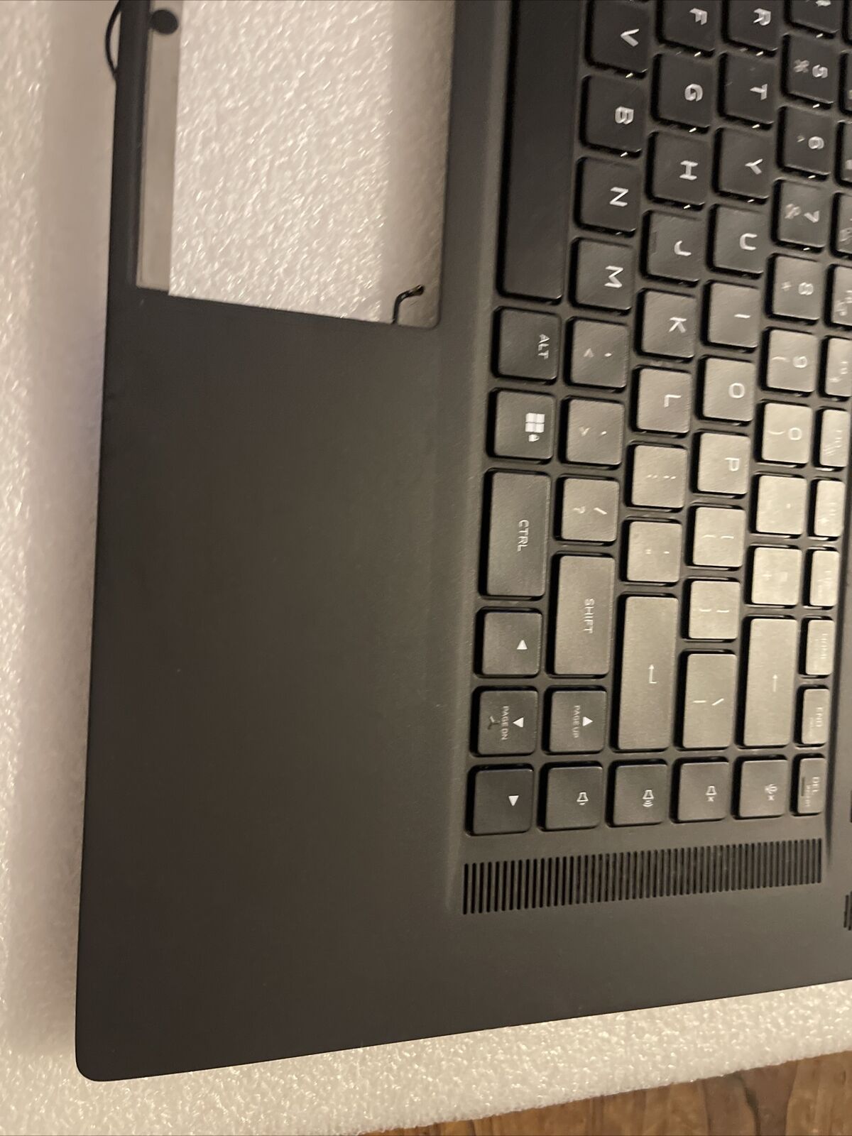 Genuine Dell Alienware X17 R2 Palmrest RGB US English keyboard 718M9 H1P8 GradeA