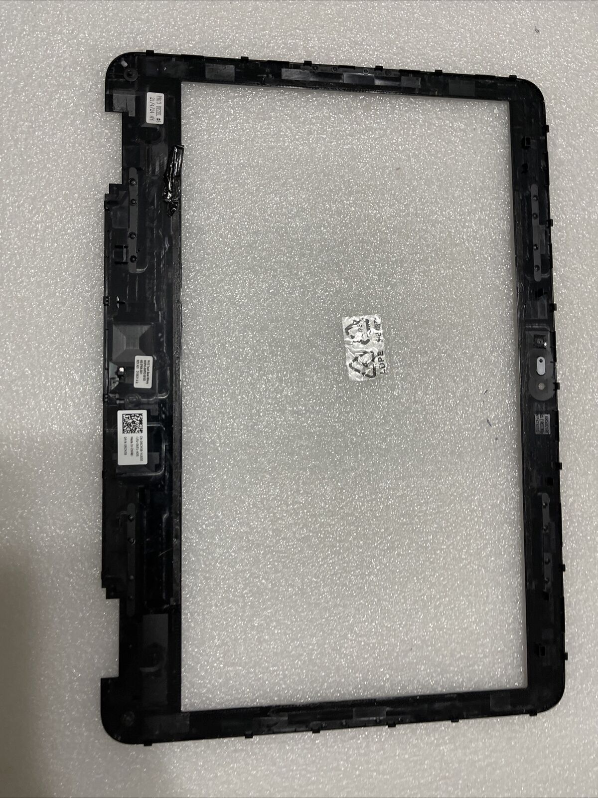 Genuine Dell Latitude 3300 13.3 Touchscreen Front Trim LCD Bezel RCM38 0RCM38 N6