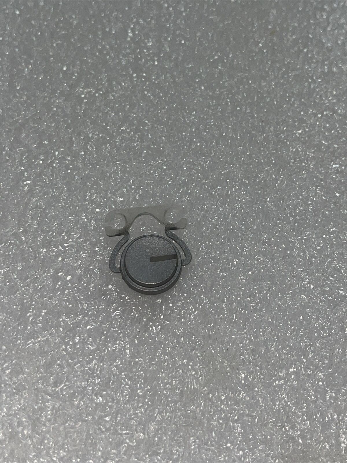 Genuine Dell Latitude  7400 Plastic Power Button Cover gray 762CW 0762CW N1 B1
