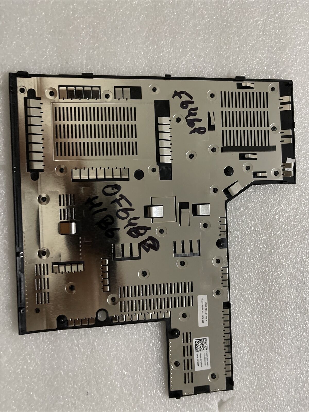 NEW Genuine  DELL LATITUDE E5400 BOTTOM BASE ACCESS PANEL F646P 0F646P H1 B6