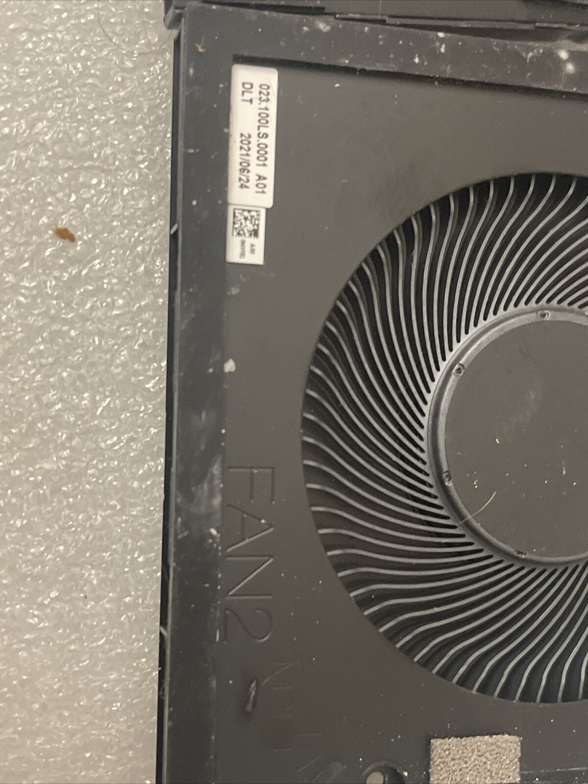 Genuine DELL XPS 17 9710 Laptop CPU GPU Fans Fan 1 Fan2 DC5V 0MXF81 0P2FY9