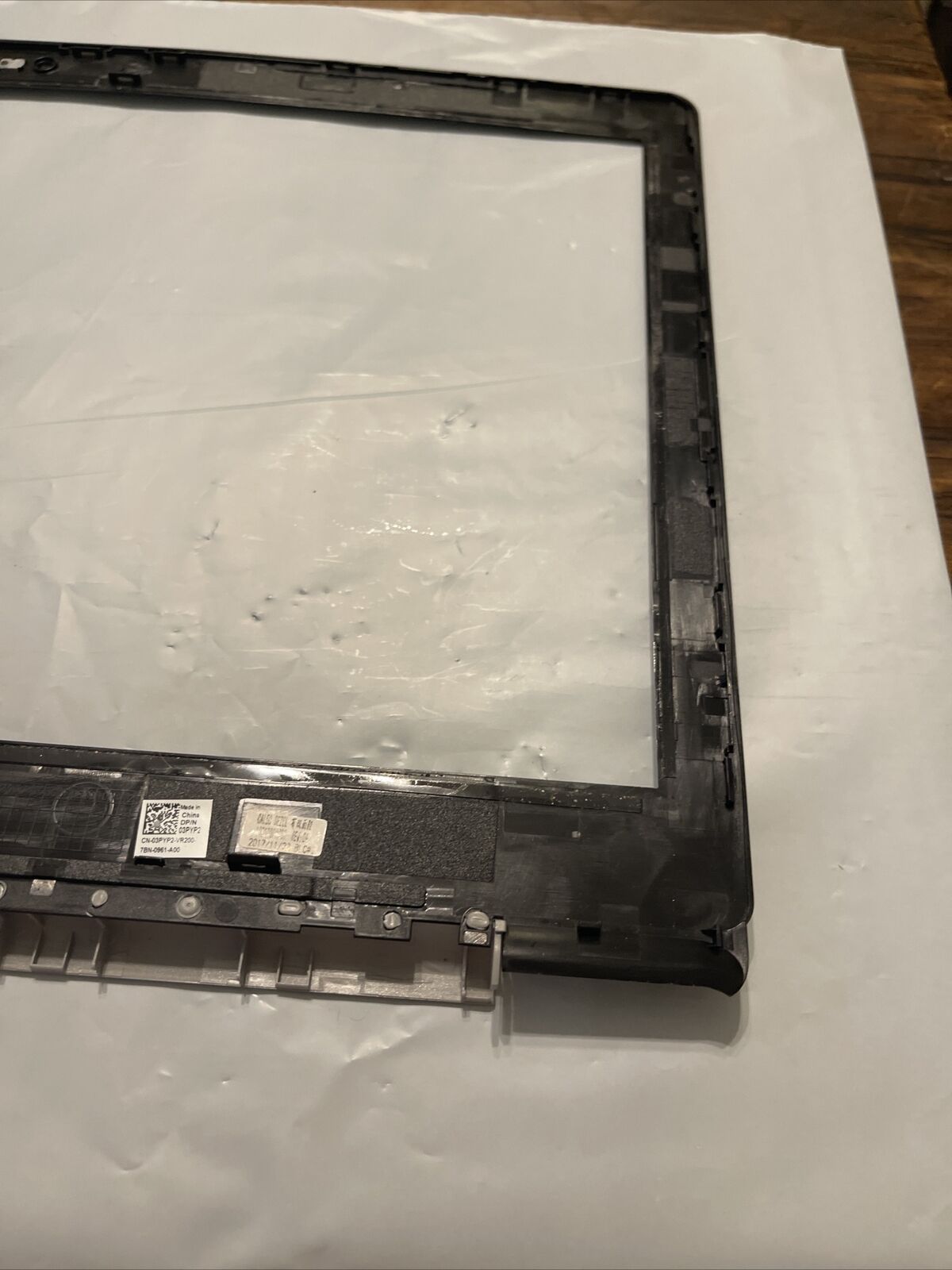Dell Inspiron 5570 Laptop LCD Bezel 3PYP2 Webcam Port Black LED N2
