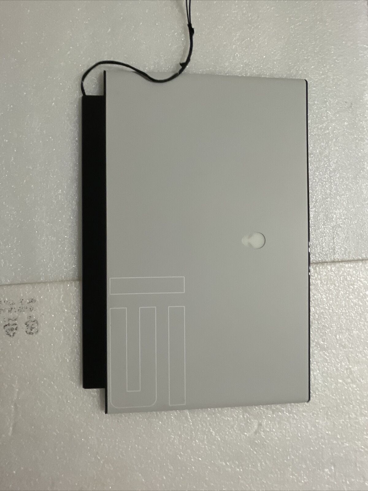 Genuine Dell Alienware M15  R2 LCD Rear Lid Back Cover Camera Cable 001CV3 H1 Q1