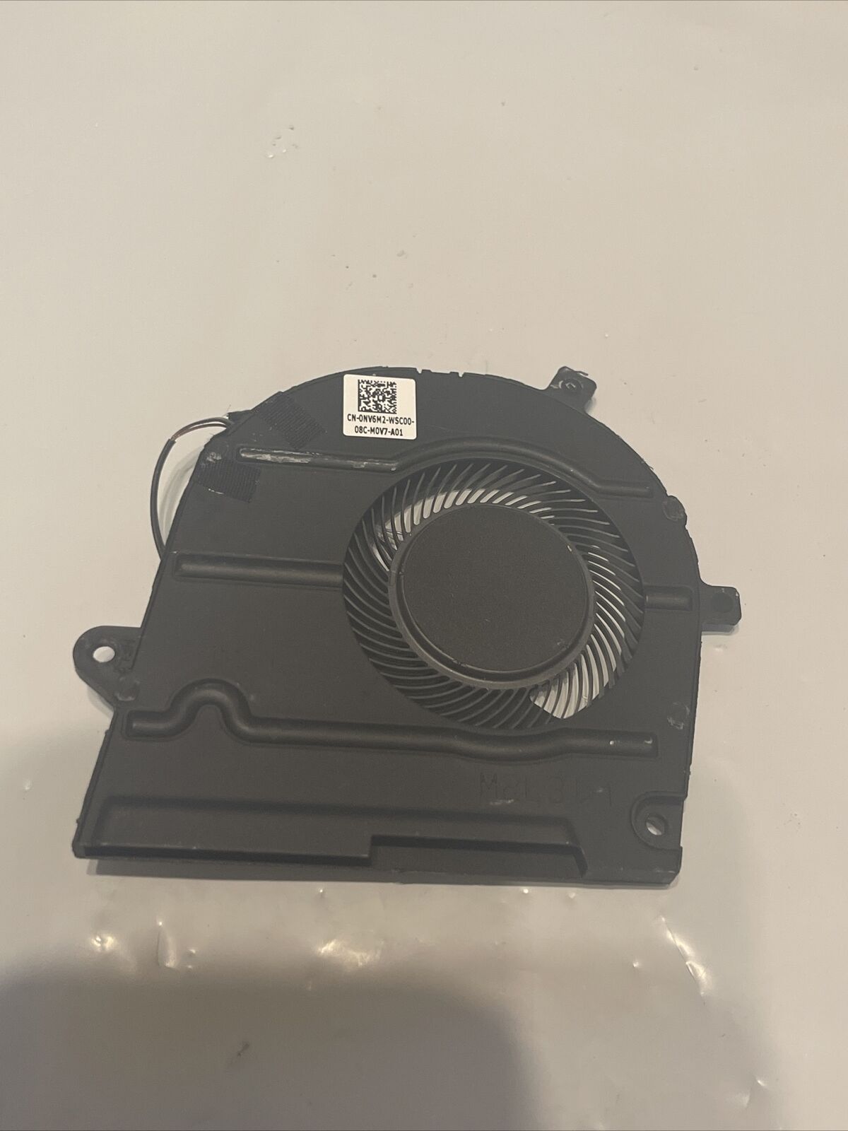 Genuine Dell Inspiron 7400 Laptop CPU Cooling Fan  NV6M2 0NV6M2 0NV6M2 P6