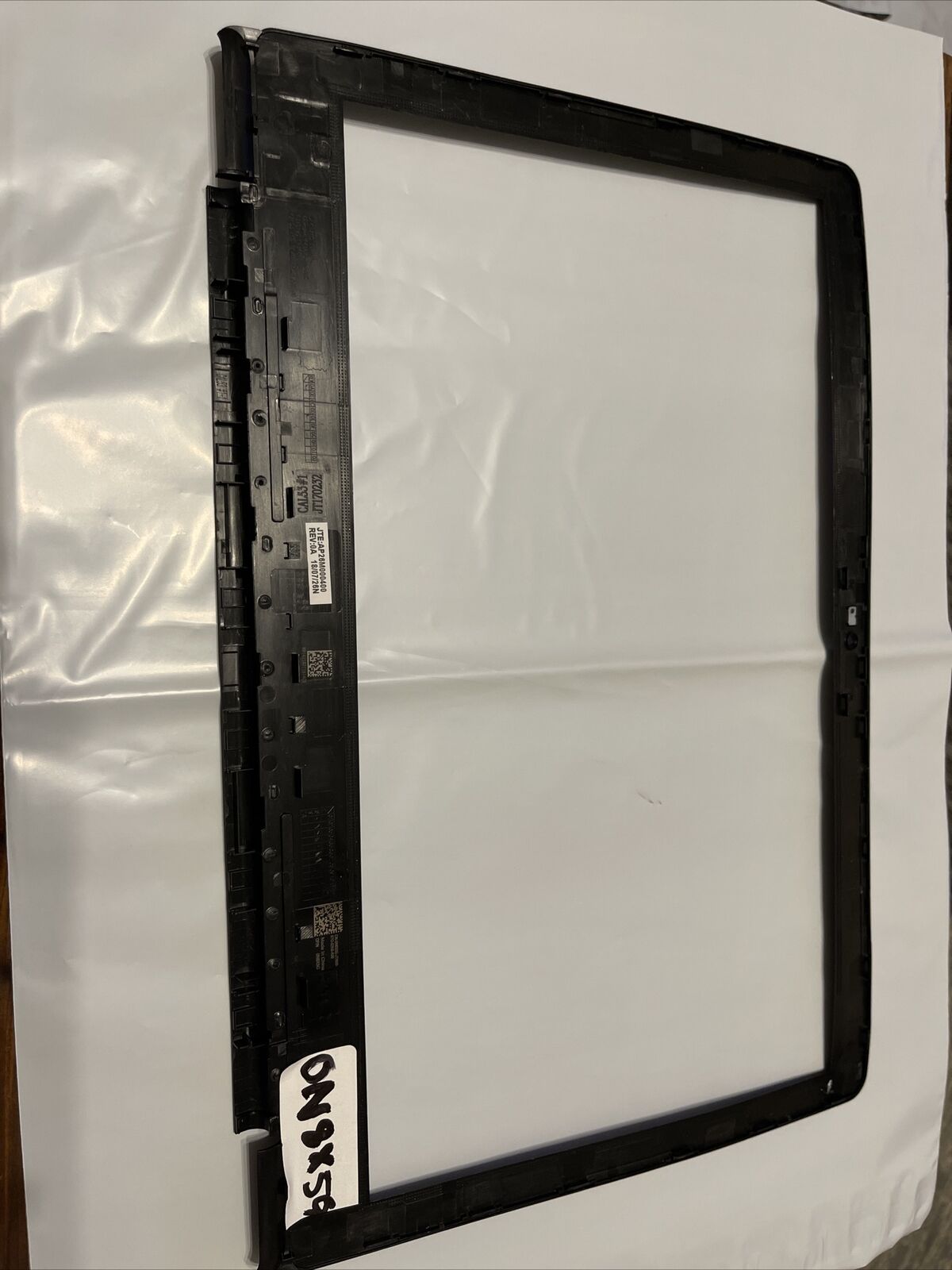 Dell Inspiron G3 15 3579 Laptop Lcd front Bezel Cover  N8X5G  0N8X5G N1