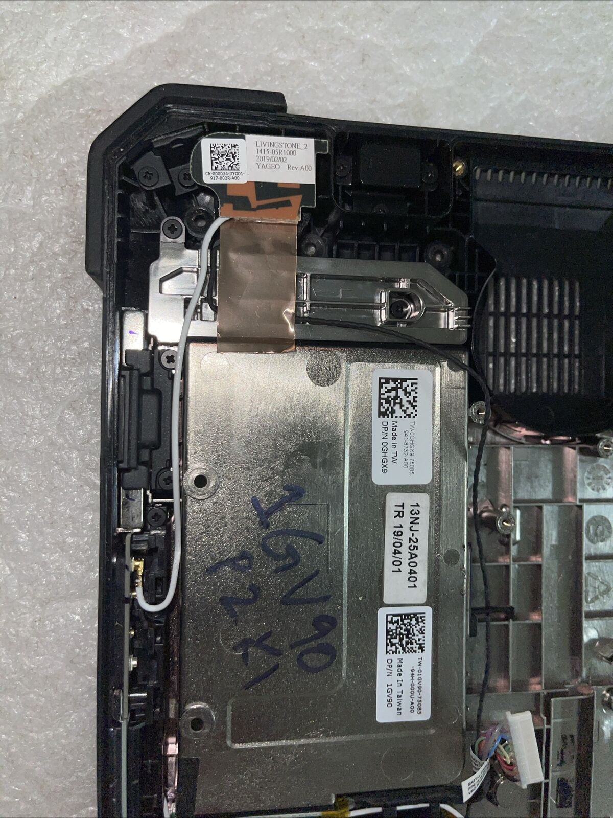 Dell Latitude 7220 Rugged Extreme Tablet Bottom Cover Extras GHGX9 1GV90 P2 K1