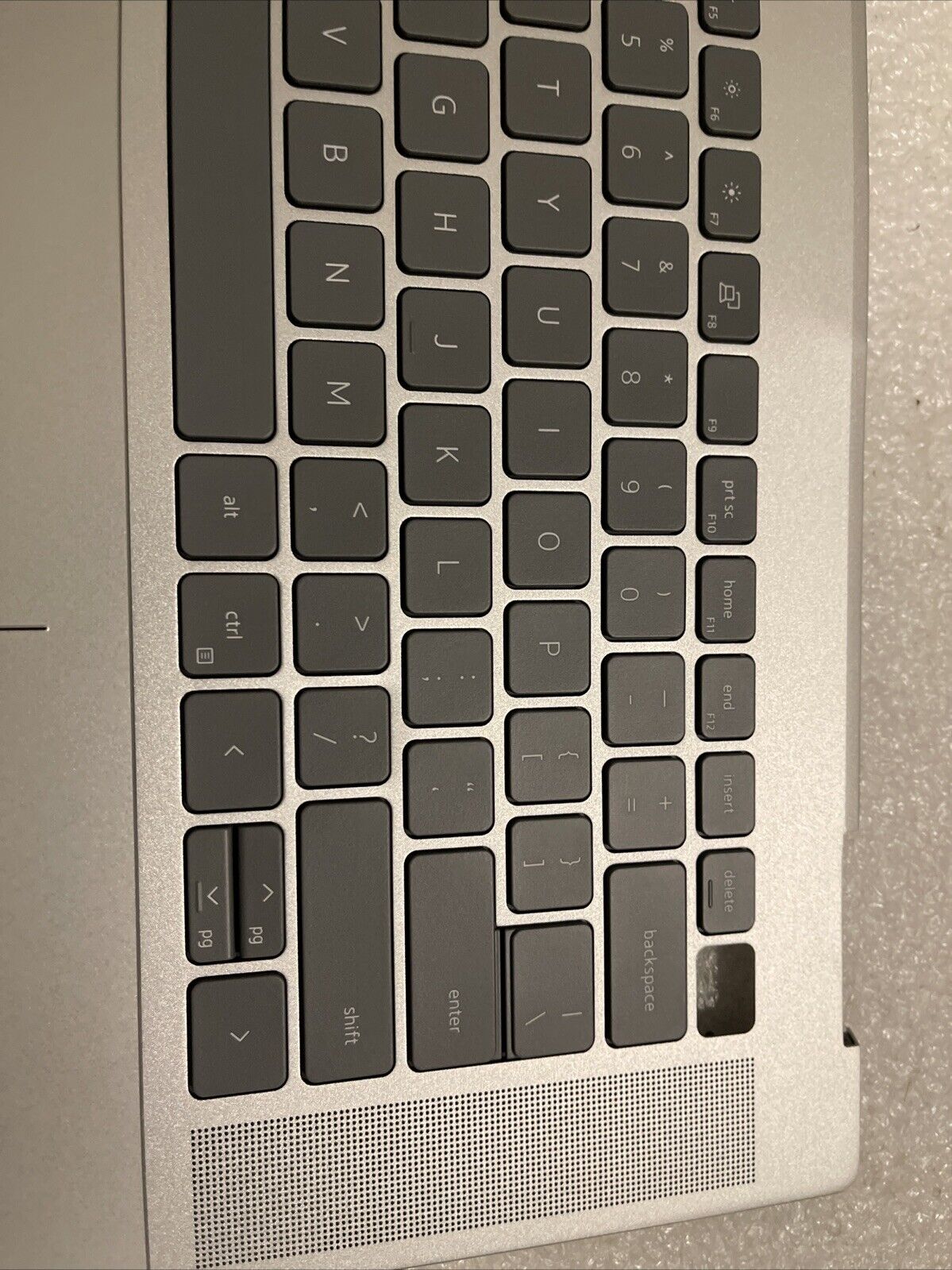 Dell Inspiron 16 7620 2in1 Palmrest US English Keyboard Silver 1XY4N MN1PK Nt P6