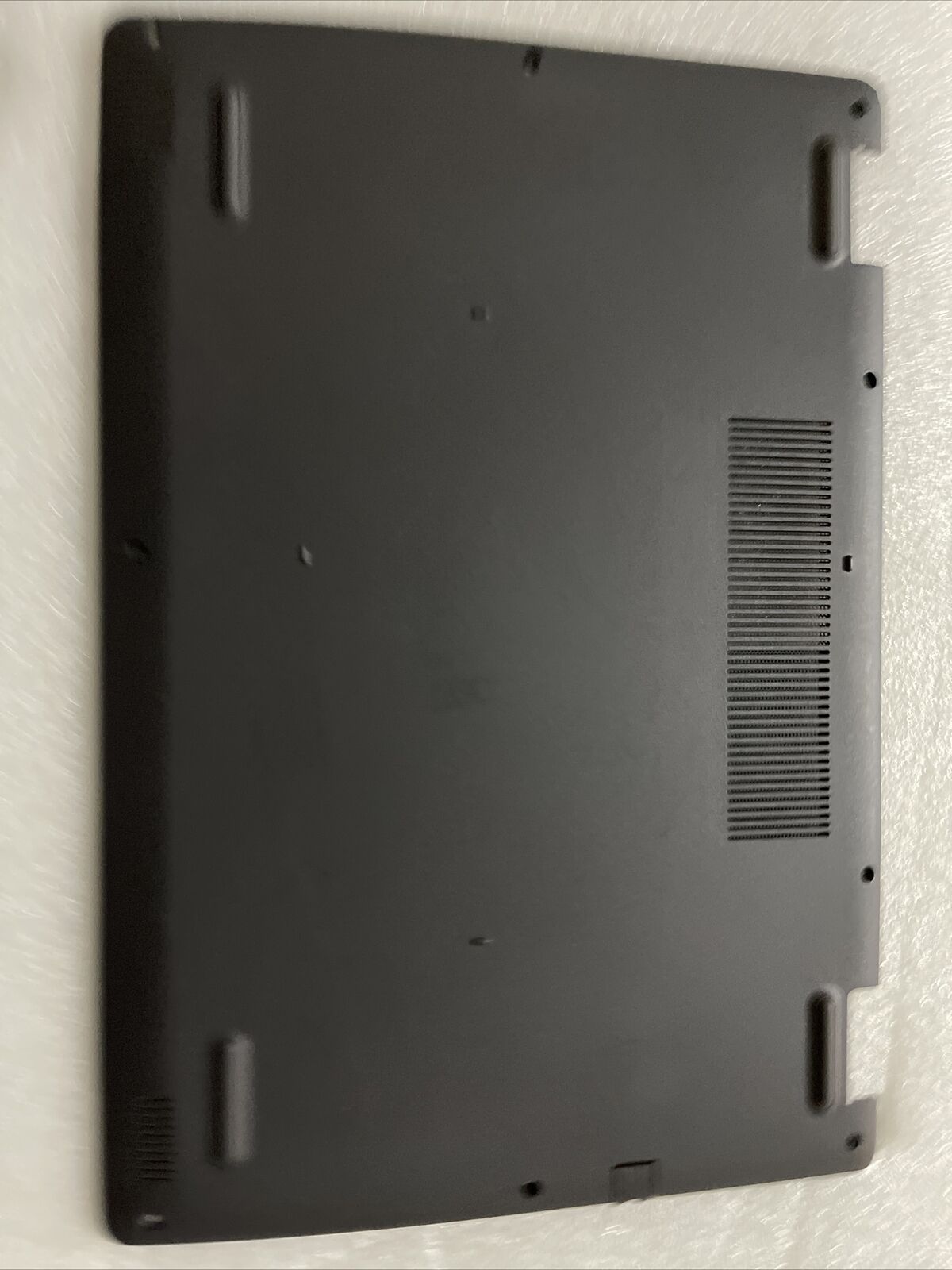 GENUINE DELL INSPIRON 3502 LAPTOP BOTTOM BASE COVER PHGDG 0PHGDG H1 C4