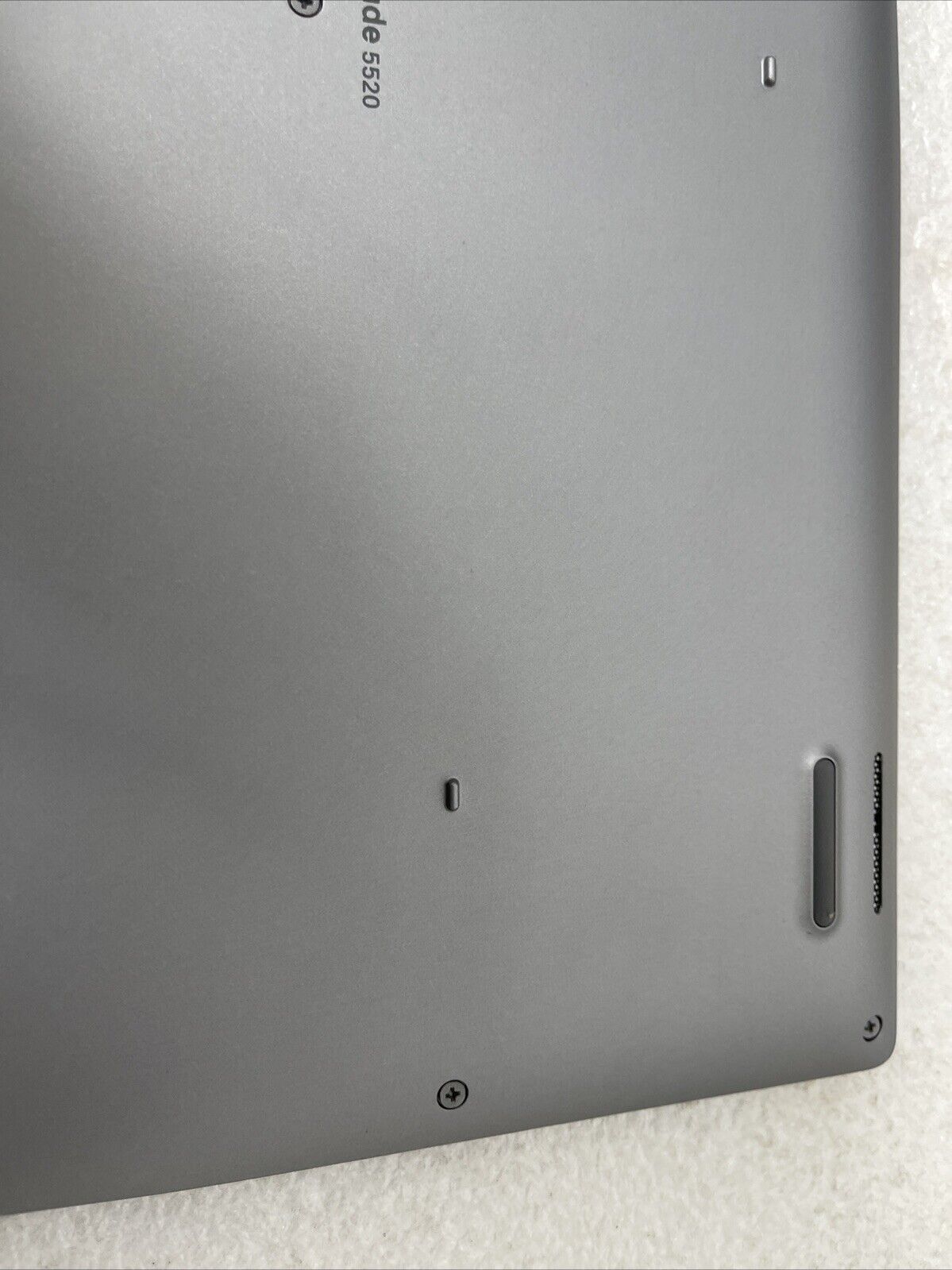 Genuine Dell Latitude 5520 Silver Bottom  Base Cover Lower 03C21P 3C21P NG T8