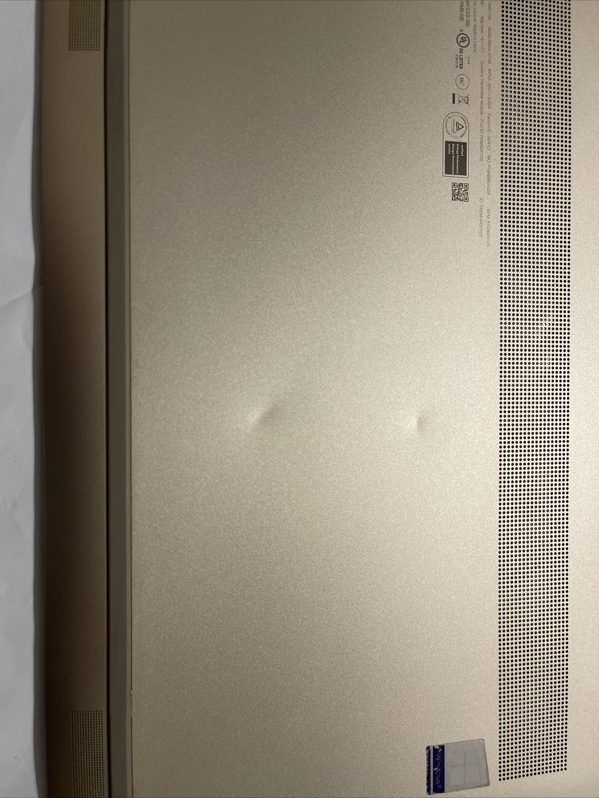 GENUIN LENOVO BACK COVER YOGA C940-14IIL 81Q9 0B9BT0000124 AM1ED000100 ata D3 H1