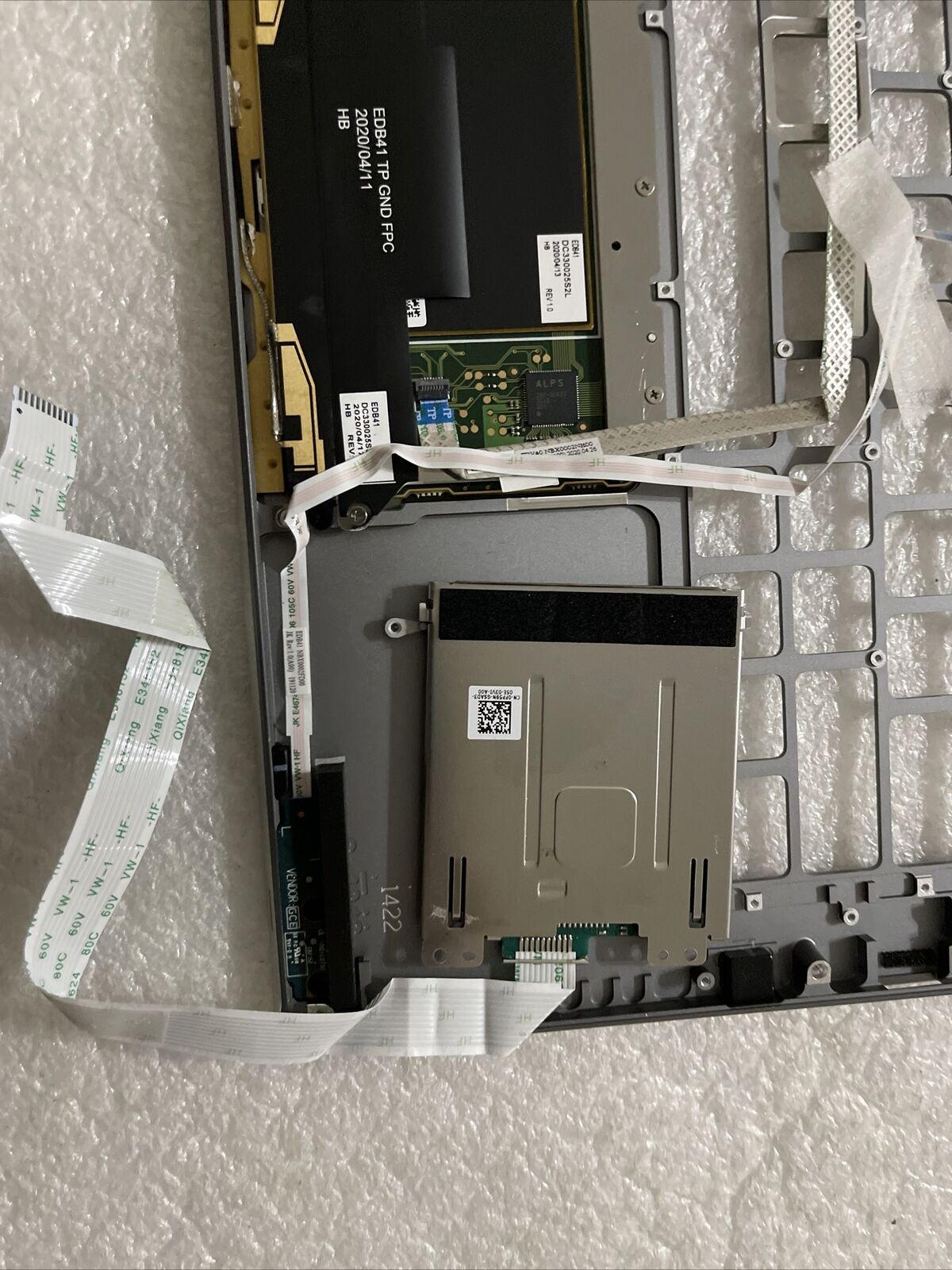 Dell Latitude 9410 2-in-1 Laptop Palmrest Touchpad Smart card  7482J 07482J H2A1