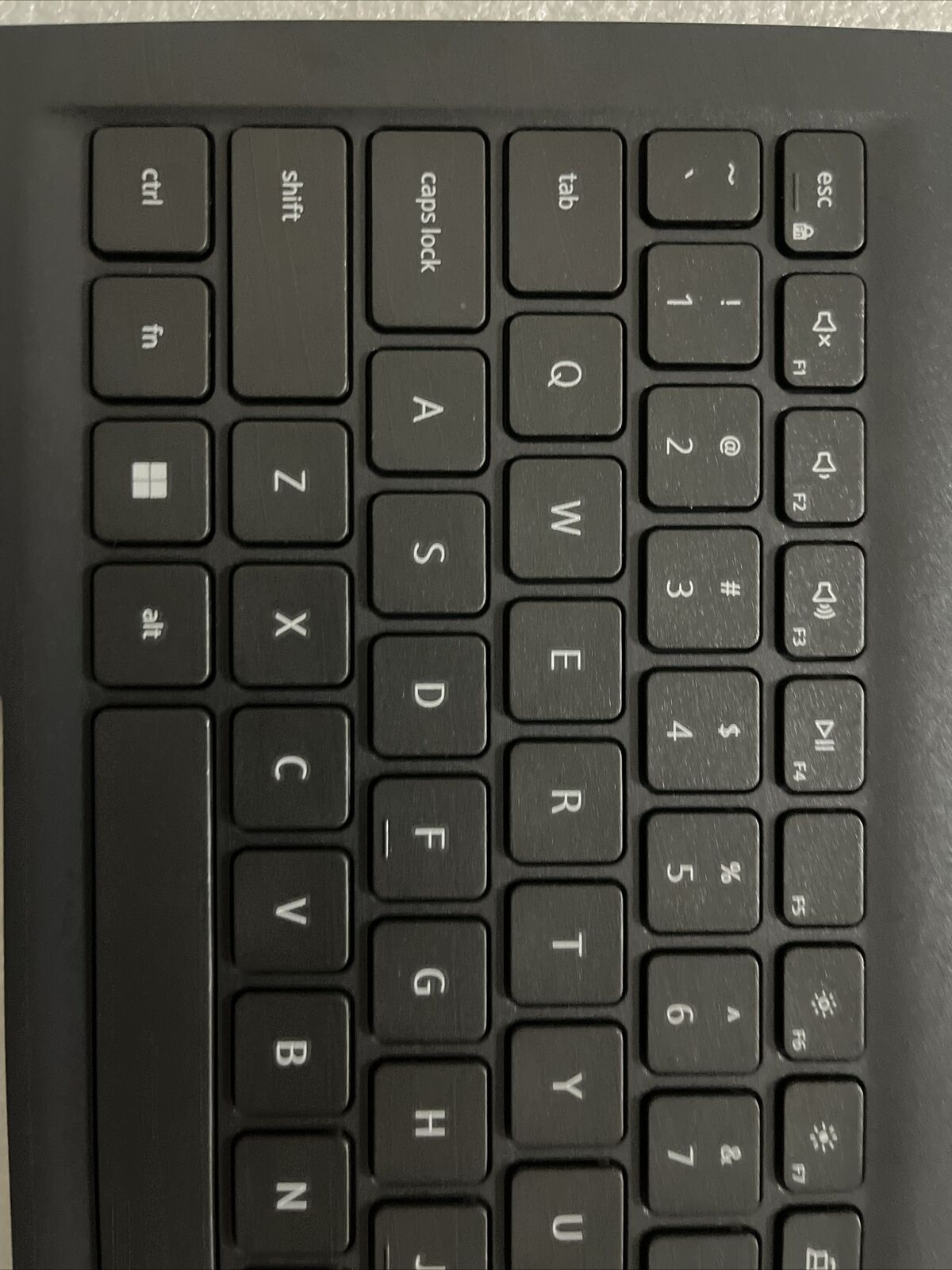 New Dell Inspiron 3510 3511 3515 Palmrest US Eng Non BacklitKeyboard 54WVM H8 H2