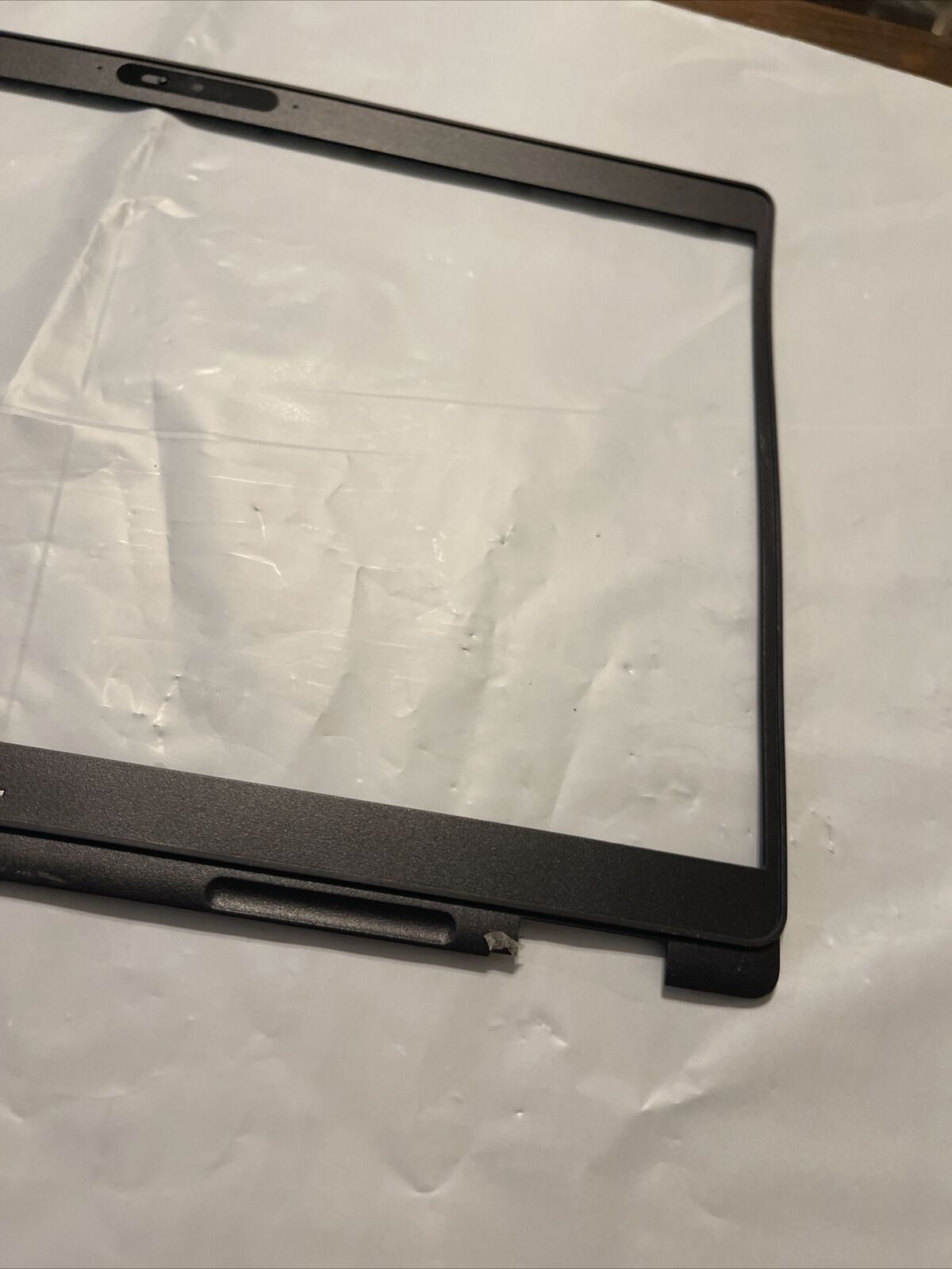 GENUINE Dell Latitude 5310 LCD BEZEL touch with camera hole M77HG N2