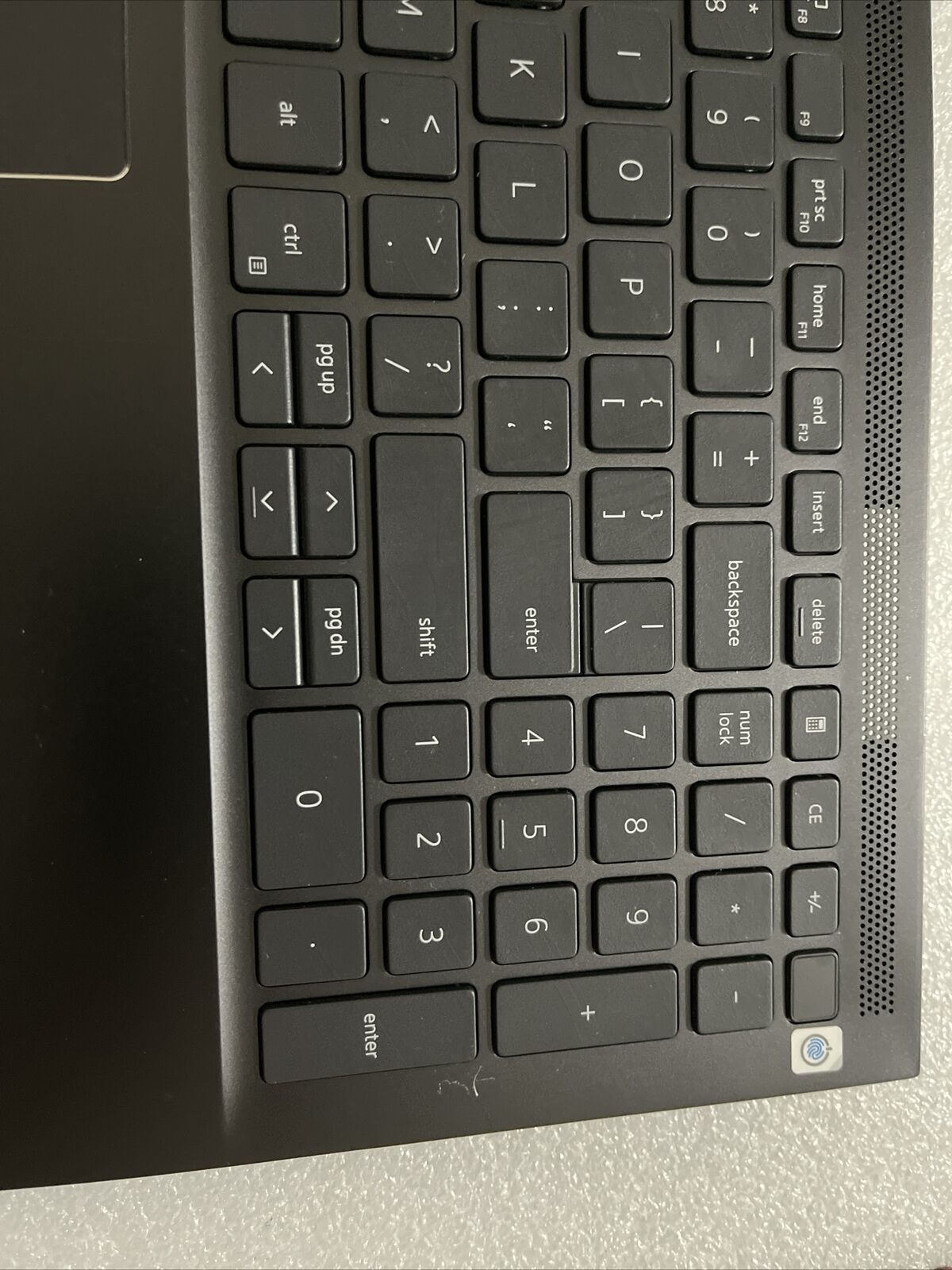 Dell Inspiron 15 7590 Palmrest US/EN BCL Keyboard  SPEAKERS Extras 2KF2N S2 P6