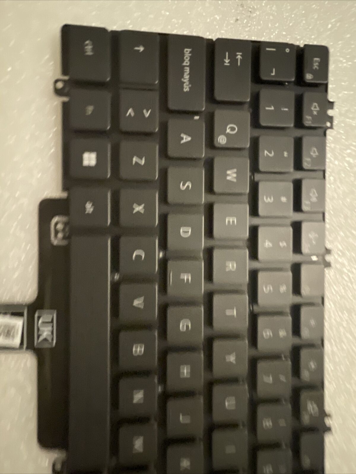 New Dell Latitude 5520 5521 Precision 3560 3561 No Backlit Spanish Keyboard