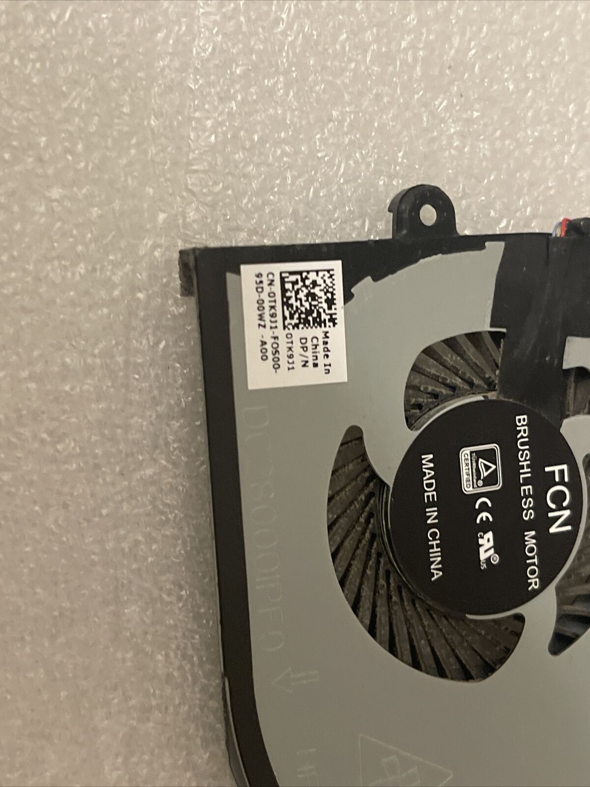 Dell XPS 15 7590 9570 Precision 5540 CPU & GPU Cooling Fans 008YY9 0TK9J1
