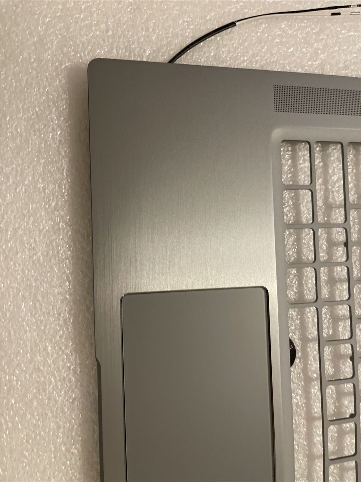 New Dell OEM Latitude 9520 Palmrest Touchpad No SC 3HVVG 07XD0 8R5KP H1 P6