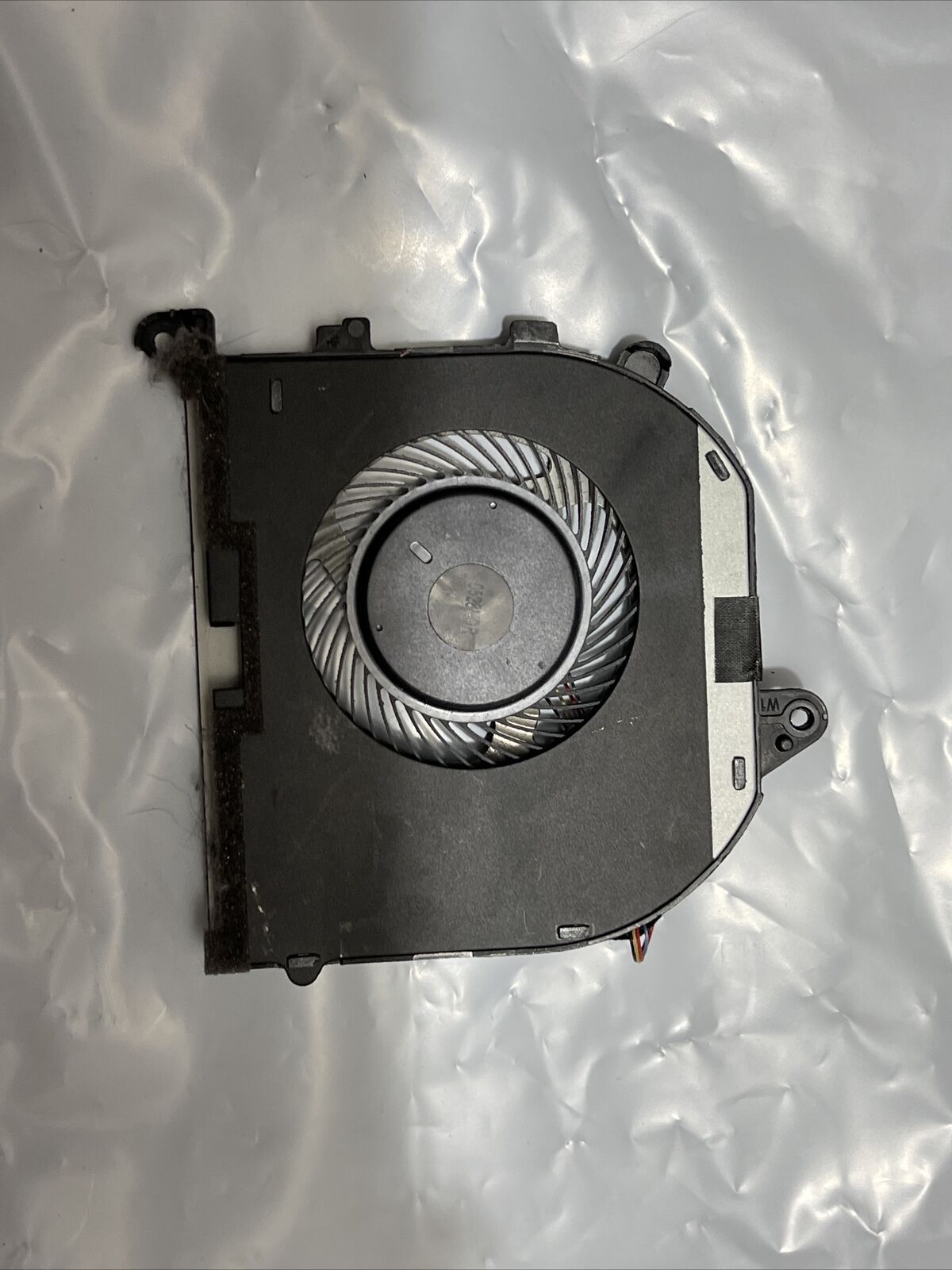 New Oem Dell XPS 9570 7590 Precision 5540 CPU Cooling LEFT Side Fan F01PX 0F01PX