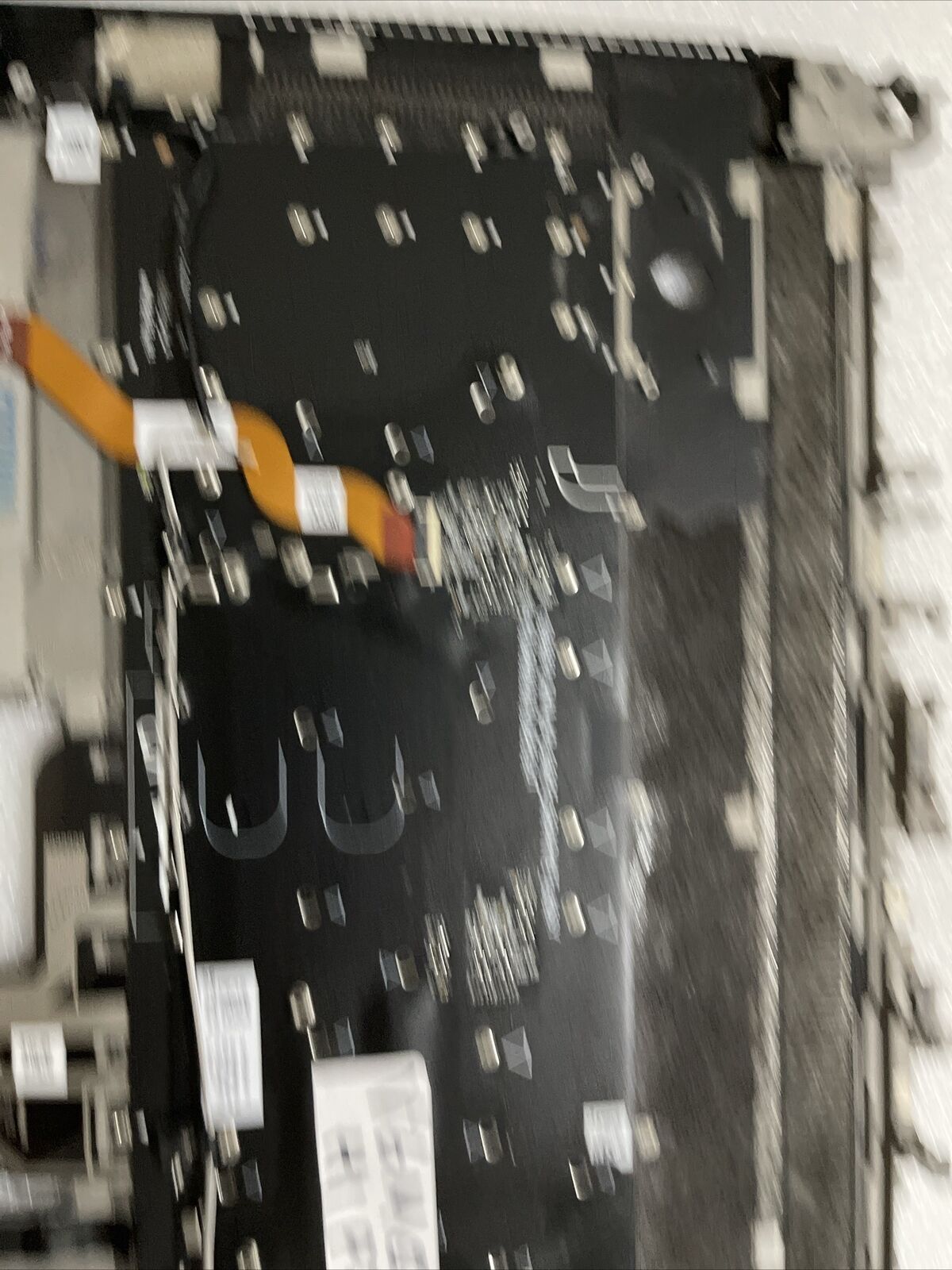 Genuine Dell Alienware x15 R1 Laptop Palmrest US RGB BCL Keyboard 0V6M0K H1P7