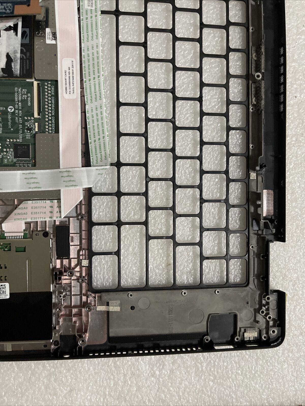 Dell OEM Latitude 7530 Palmrest Touchpad Smart Card Reader C64CG J9JJT KH A1