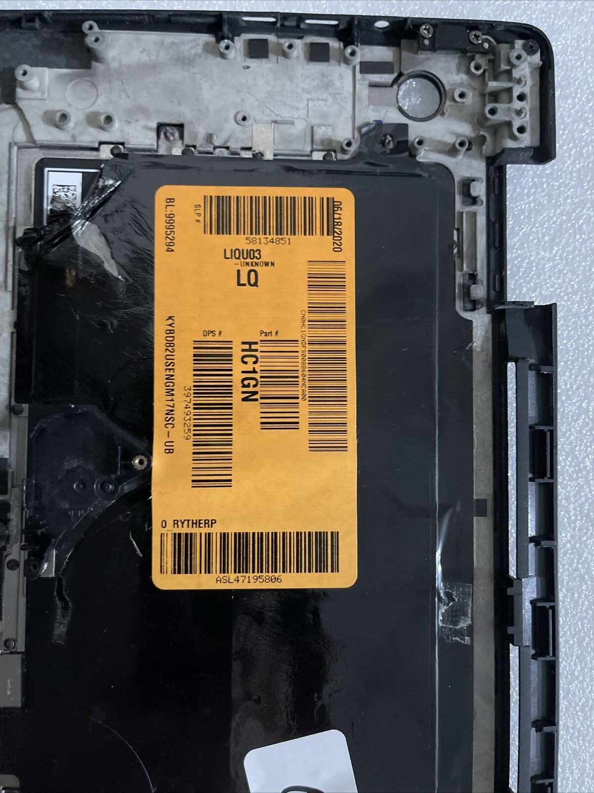 Sticky Dell XPS 9575 Palmrest Touchpad US/EN BCL Keyboard M9W9K NTP6 GradeB Read