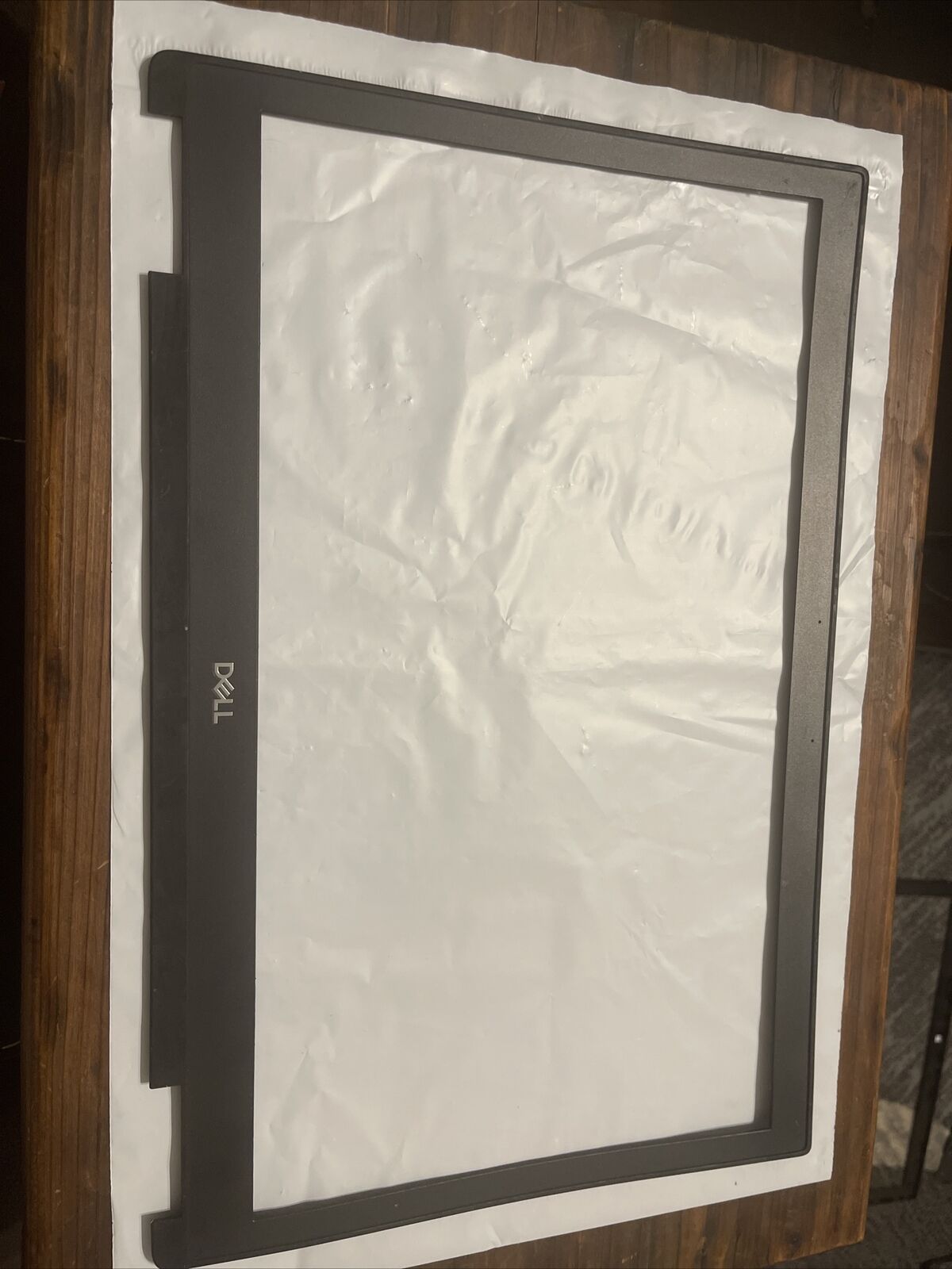 Genuine OEM Dell Precision 7730 7740 17.3" LCD Front Trim Bezel HDW54 0HDW54 N4