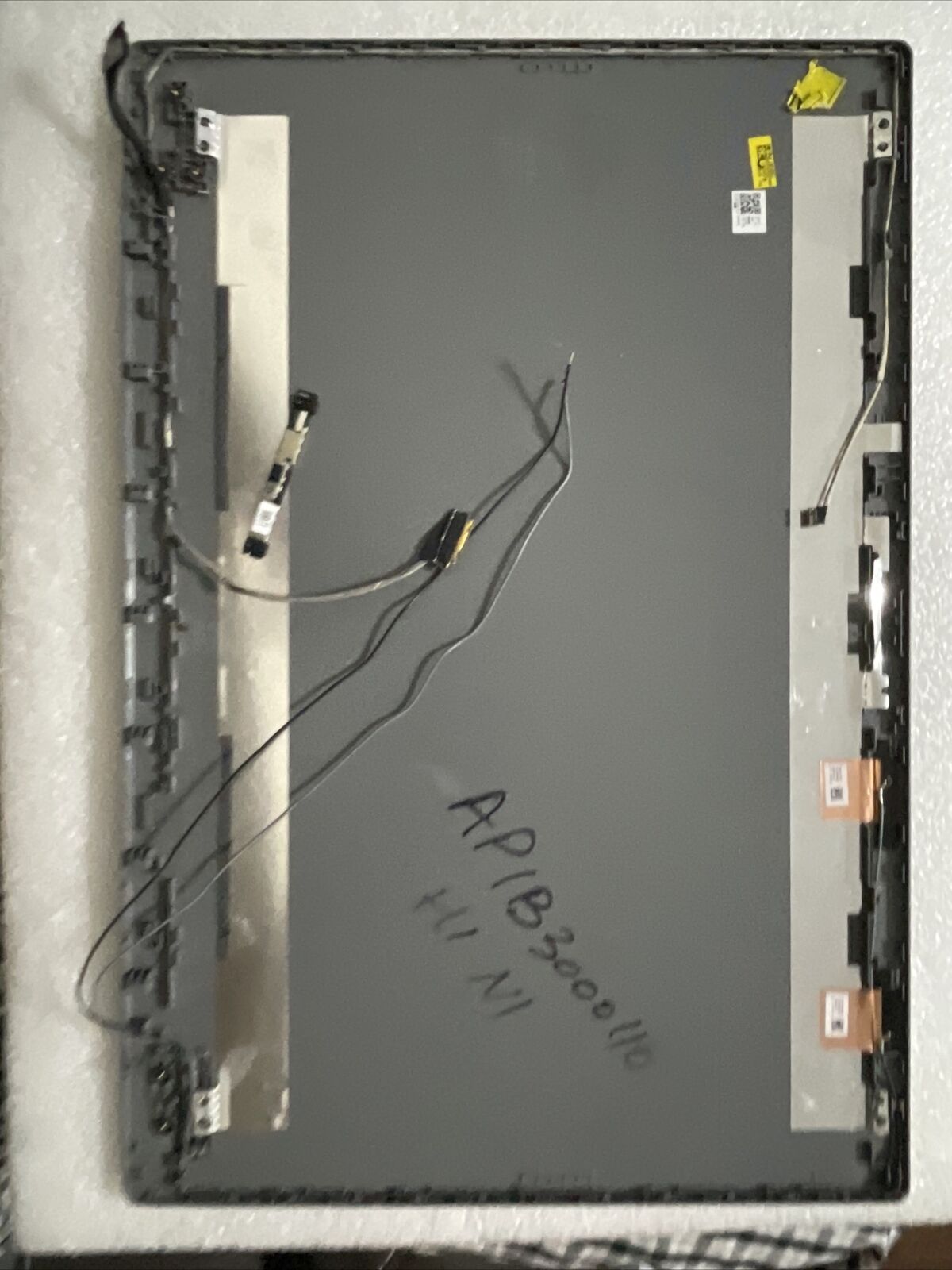 OEM LENOVO LCD BACK COVER  IDEAPAD L340-17IWL 81M0 AP1B3000110 H1 N1