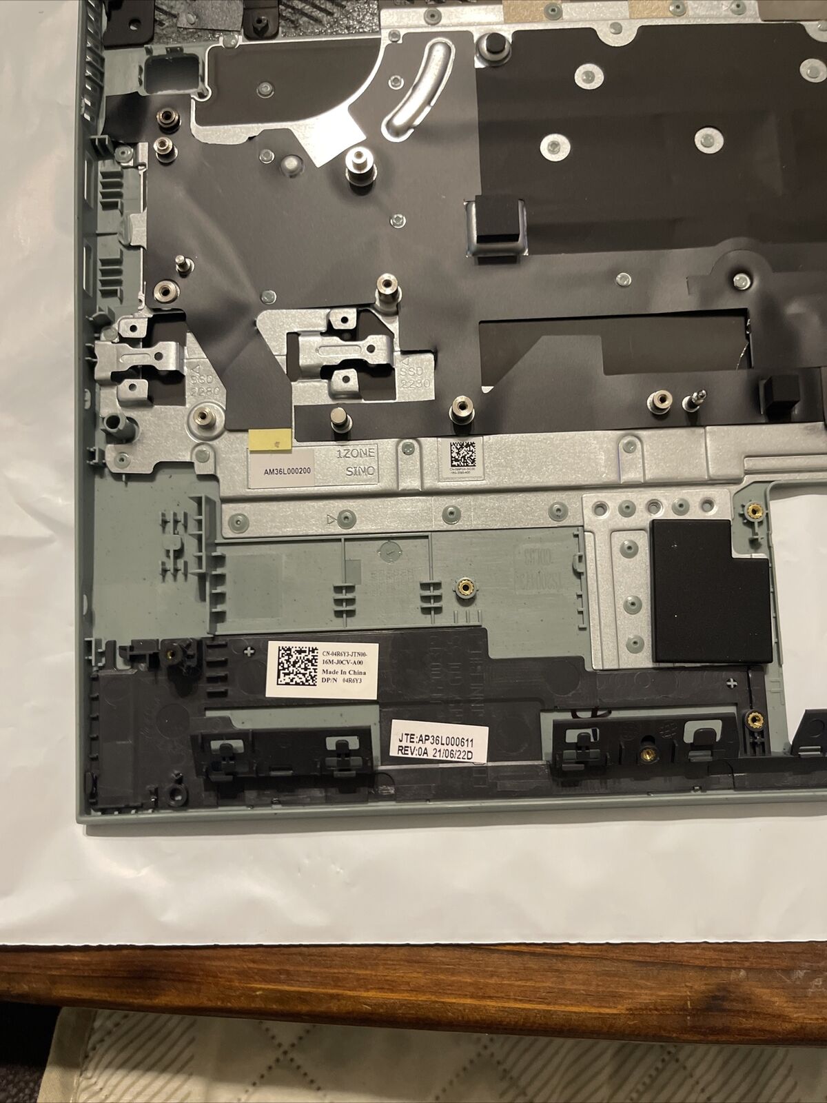 Dell G15 RYZEN Ed 15.6" Laptop Palmrest SPANISH BCL Keyboard  4R6Y3 04R6Y3 T1