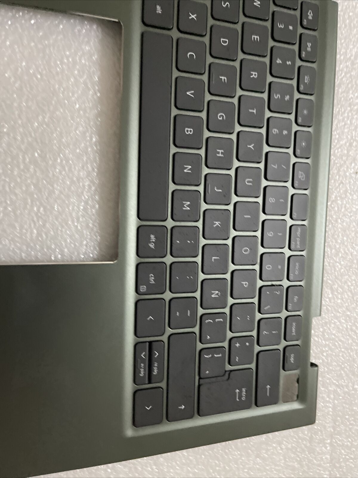 New DELL INSPIRON 7415 LAPTOP PALMREST SPANISH BACKLIT KEYBOARD VJ2PX H1 P9
