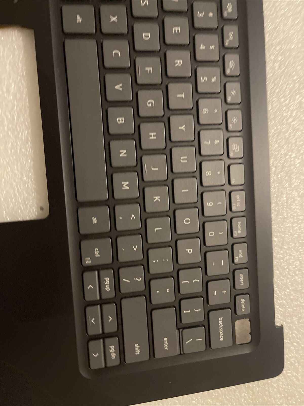 Dell Vostro 14 5490  Palmrest US EnglishKeyboard V5490 TC3CH H1 T1 Dented Corner