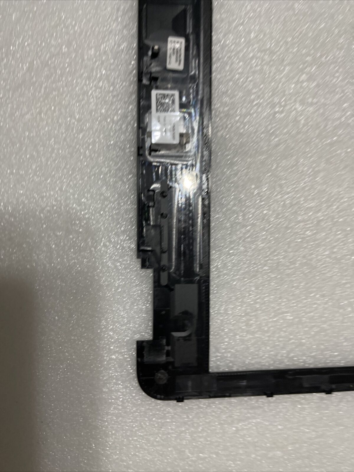 Genuine Dell Latitude 3300 13.3 Touchscreen Front Trim LCD Bezel RCM38 0RCM38 N6