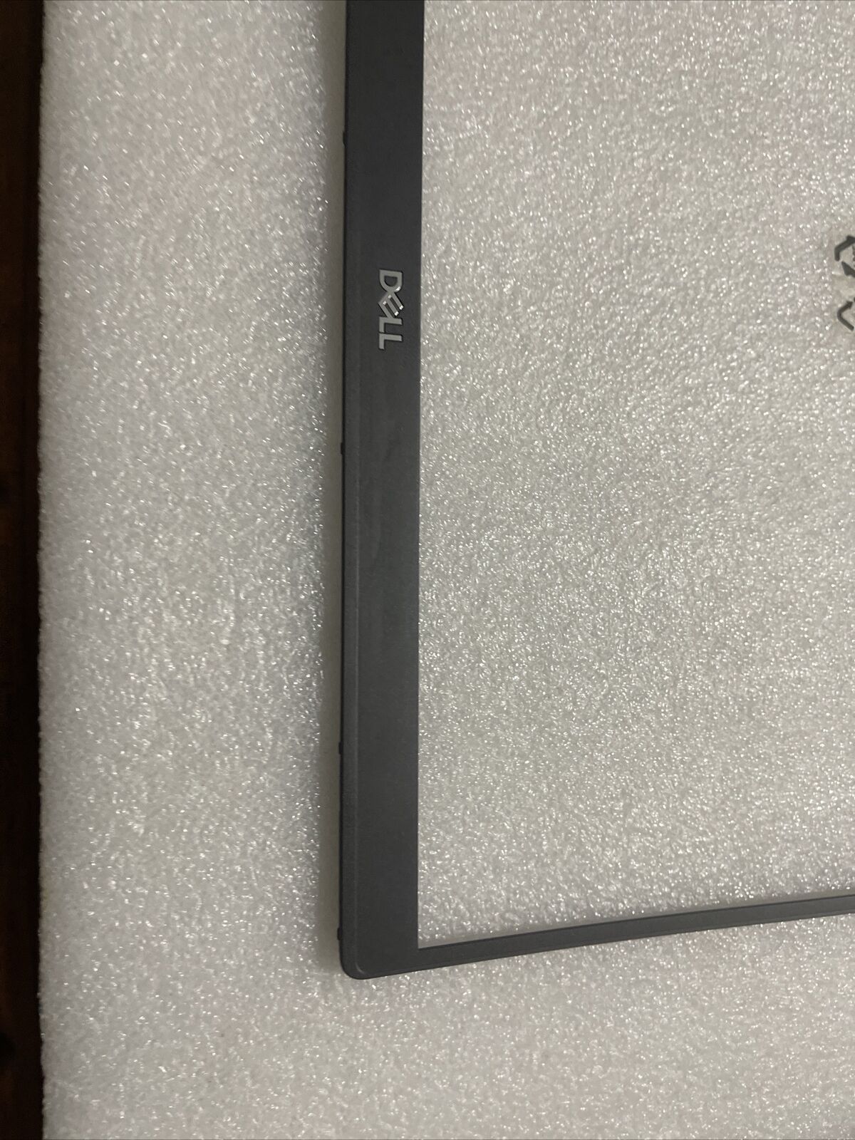 Genuine Dell Latitude 7300 13.3" Front Trim LCD Bezel 3mm IR Cam 3W85K 03W85K N3