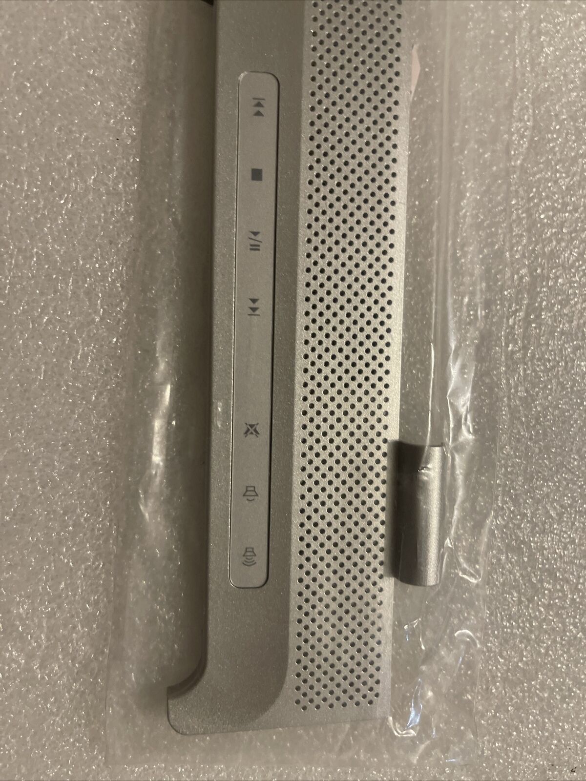 Dell Inspiron 1525 Plastic Hinge/Keyboard Cover W Power Buttons  0F706H GRADE A