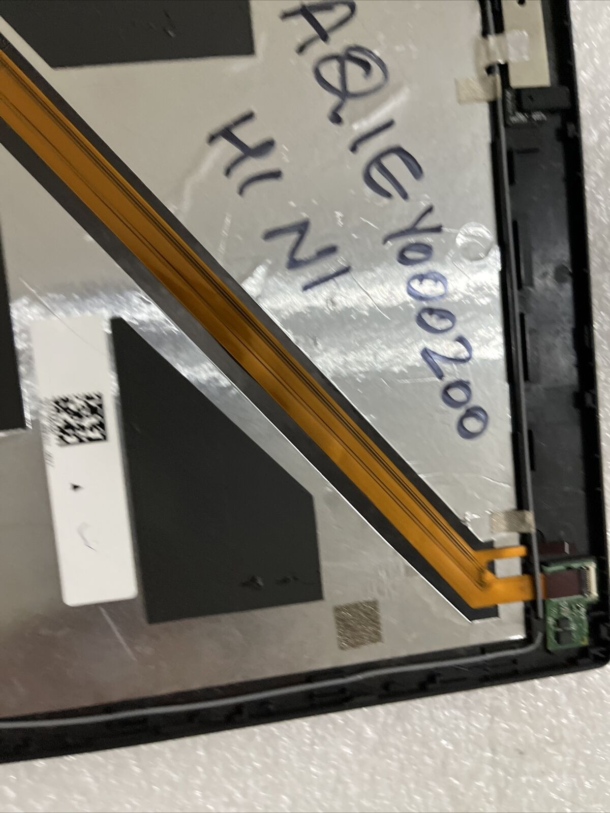 Genuine Lenovo Yoga 260 LCD Rear Back Cover  Hinges Camera AQ1EY000200 H1 N1