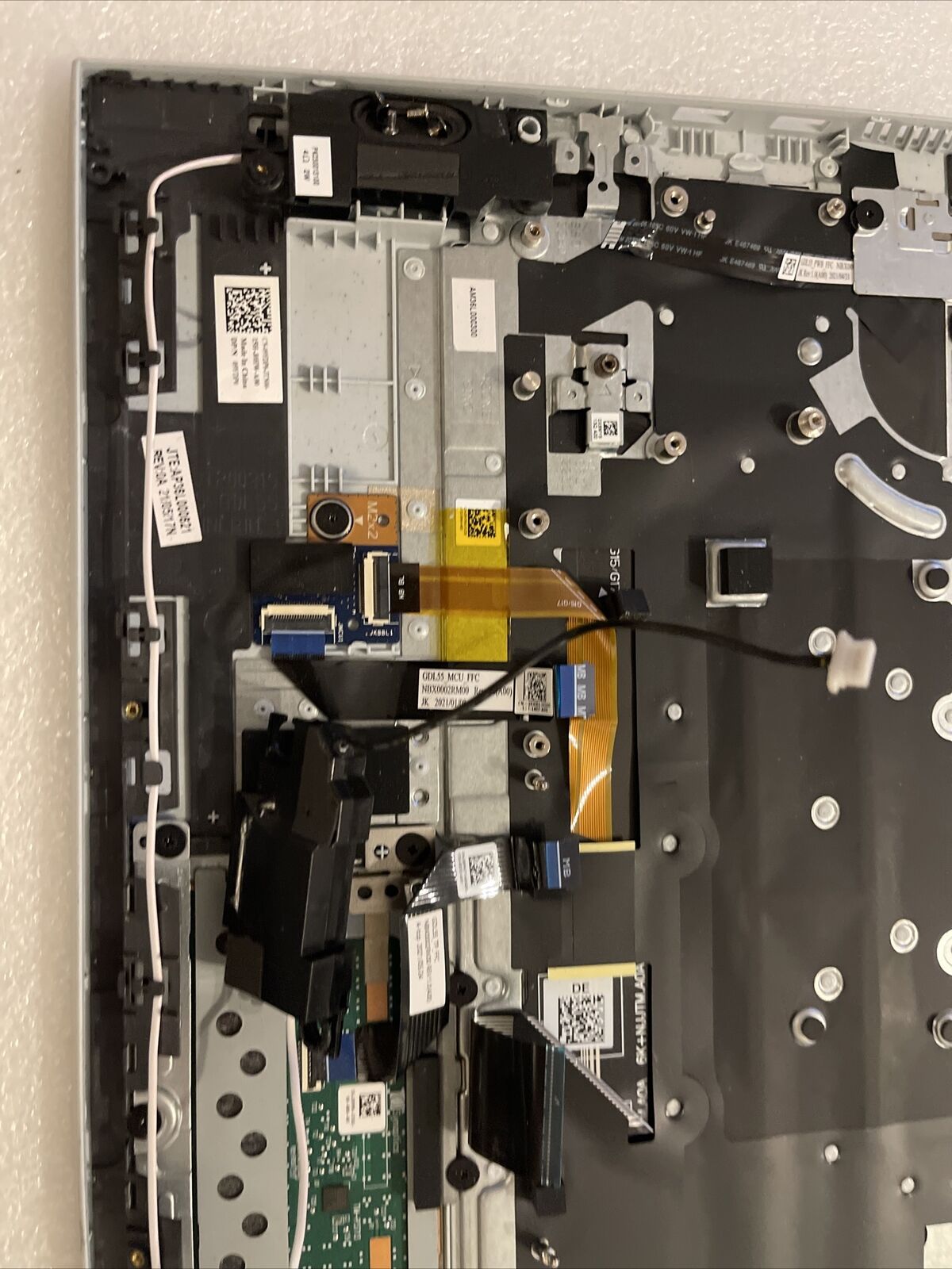 OEM Dell Inspiron 15 G15 5510 5511 5515 Palmrest US- EN BCL Keyboard 9YDP0 H1 D5