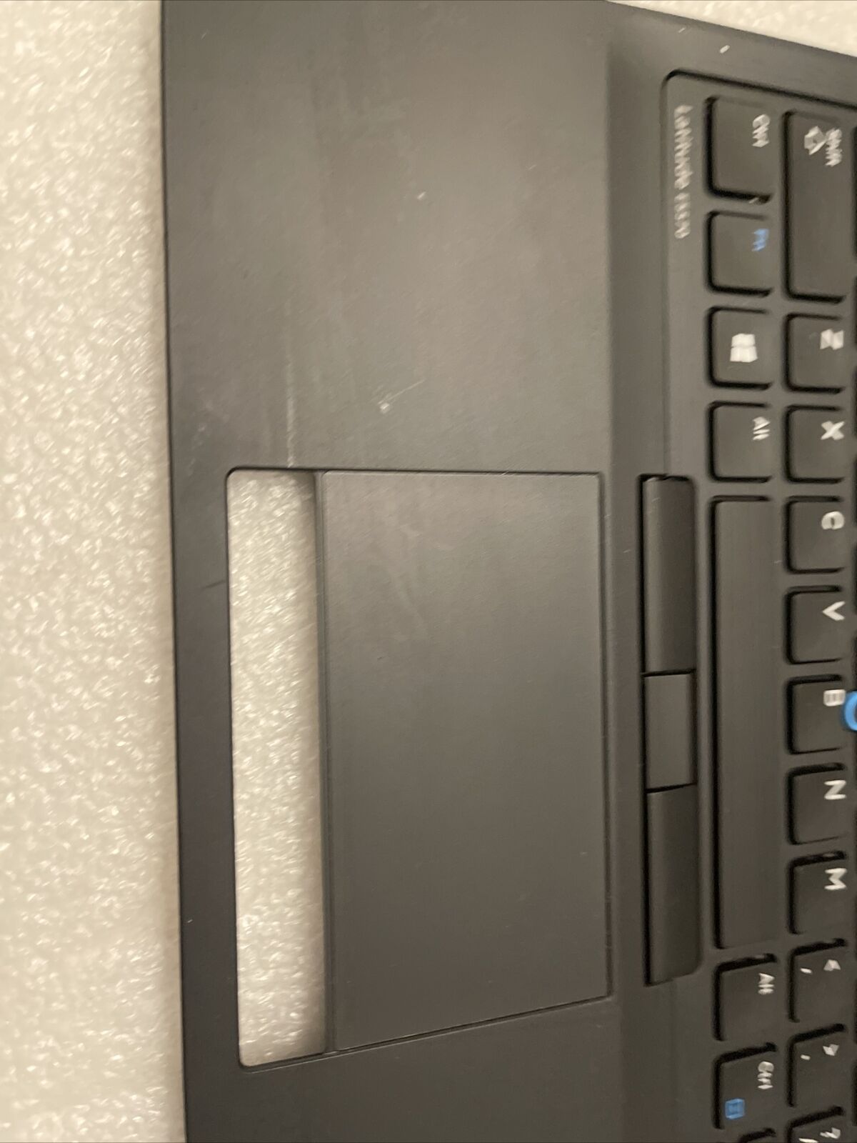 Genuine Dell Latitude E5570 15.6" Palmrest/Touch/Keyboard A151N5 H1 P1