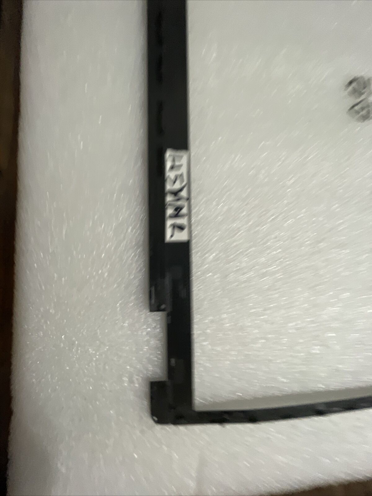 Genuine Dell Latitude 3520 15.6" Front Trim LCD Bezel HD Cam H5YMR 0H5YMR H1 N3